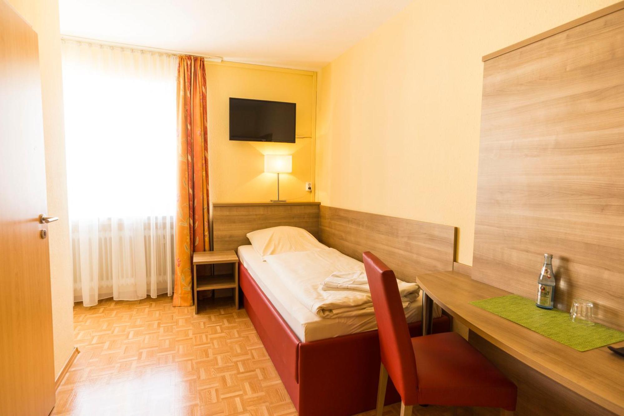 Single Room,1499556316:JPEG