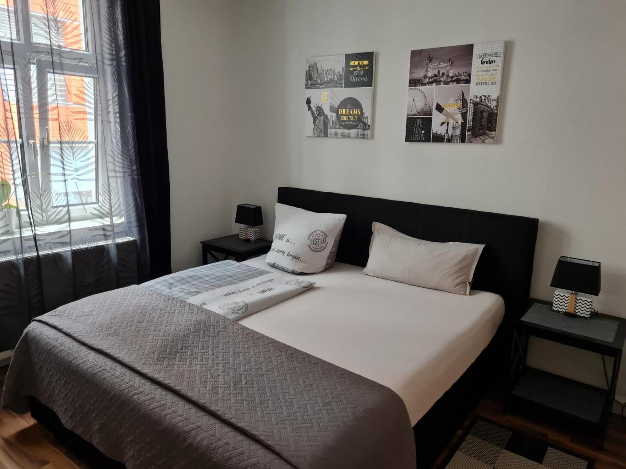 Double Room Private Bathroom 103