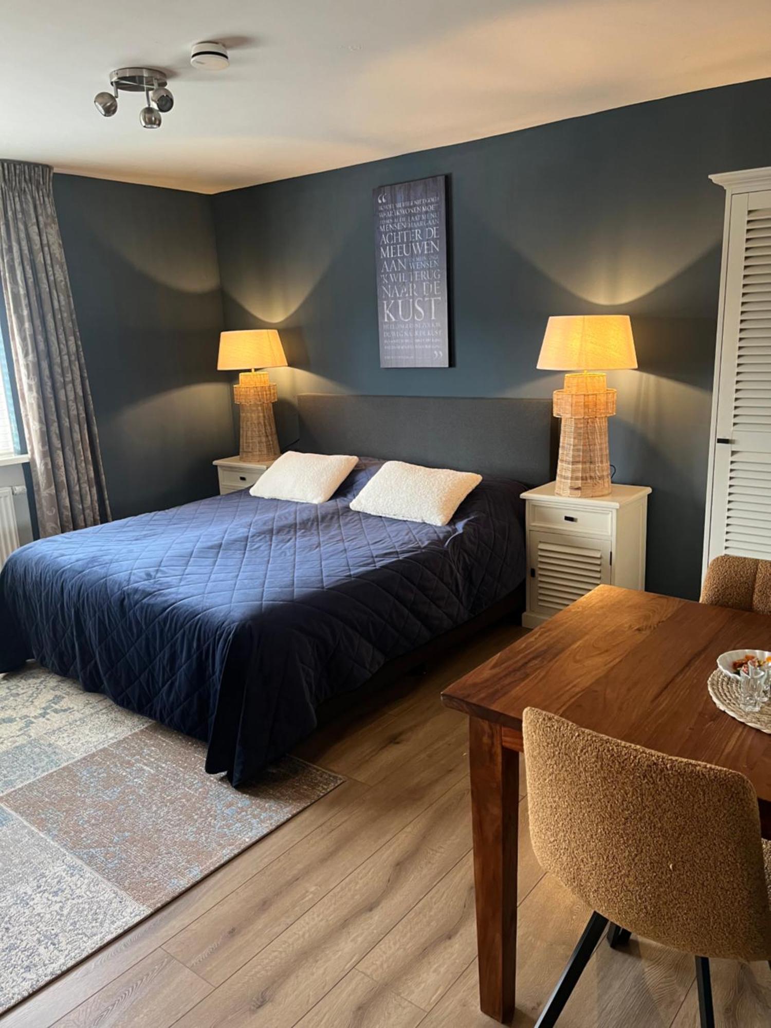 Double Room Bath