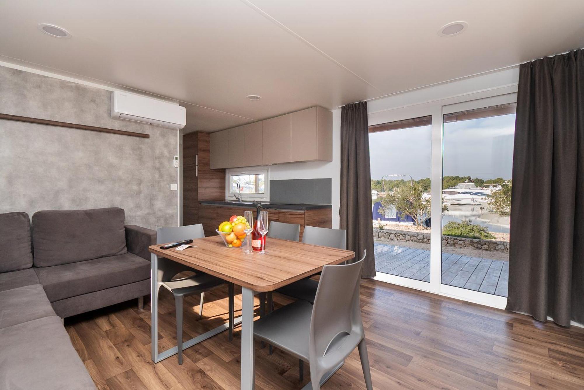 Luxury Two Bedroom Mobile Home
