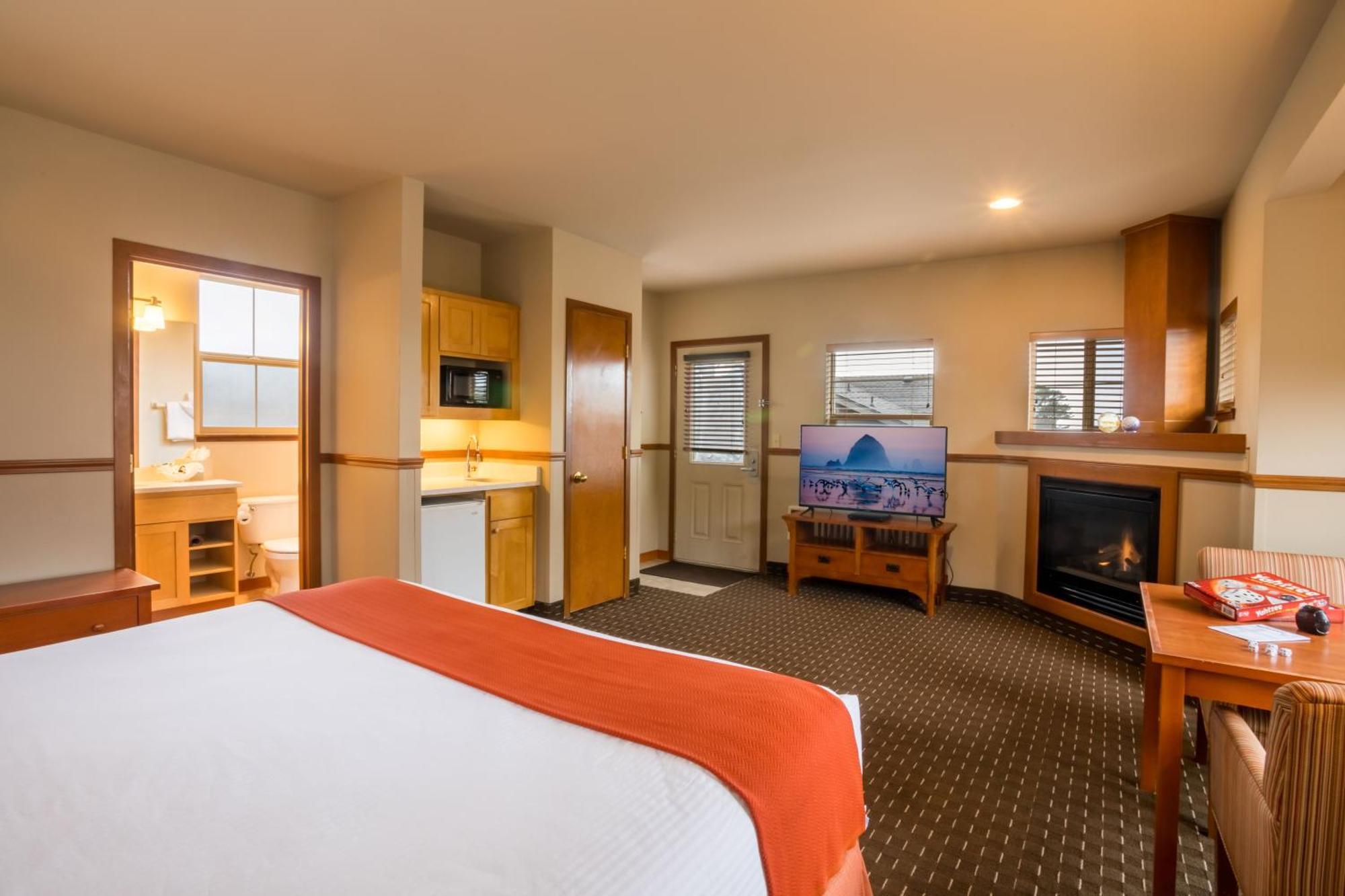 Classic King Room 2nd Floor Non Pet