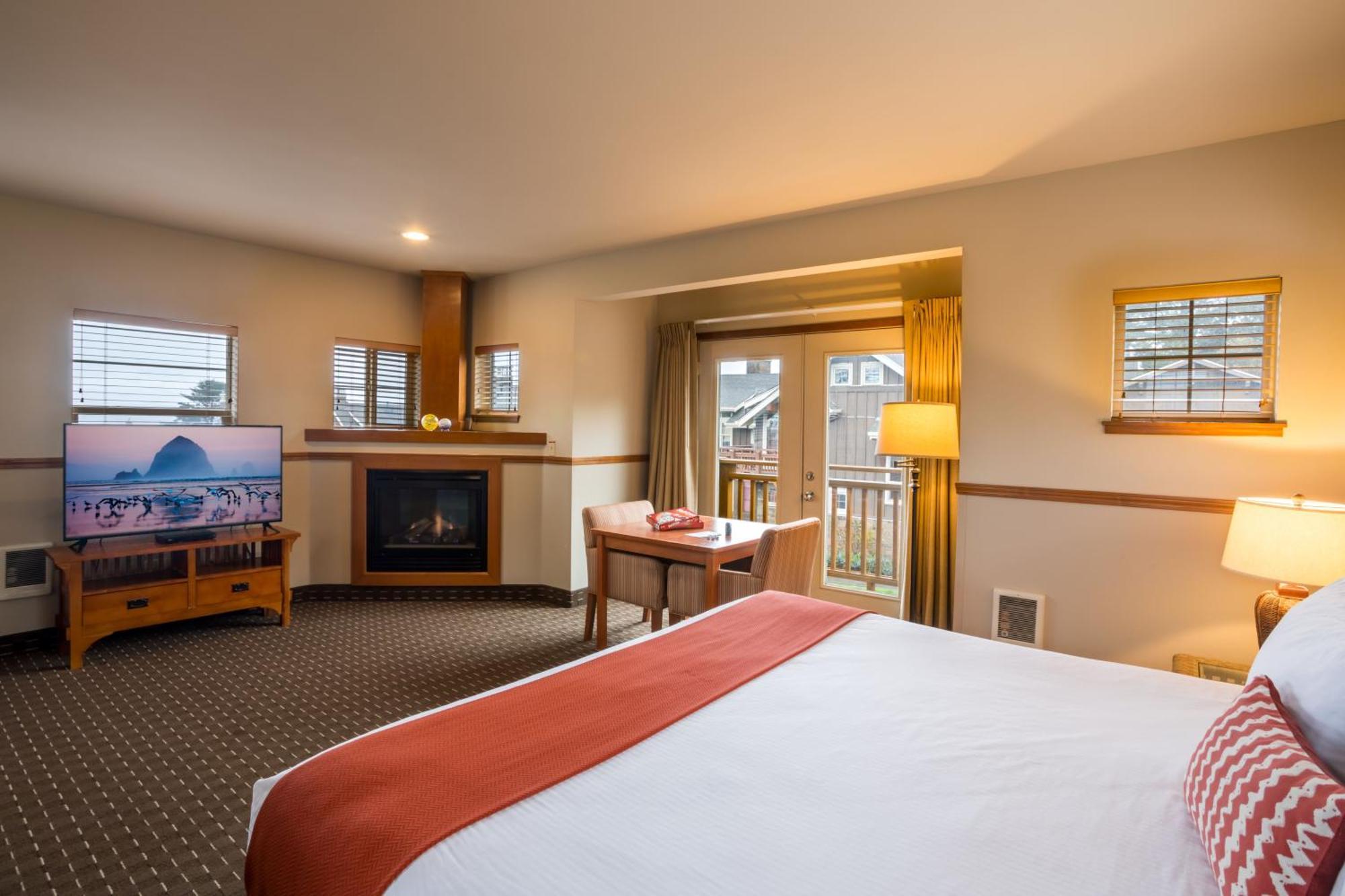Classic King Room 2nd Floor Non Pet,1500018535:JPEG