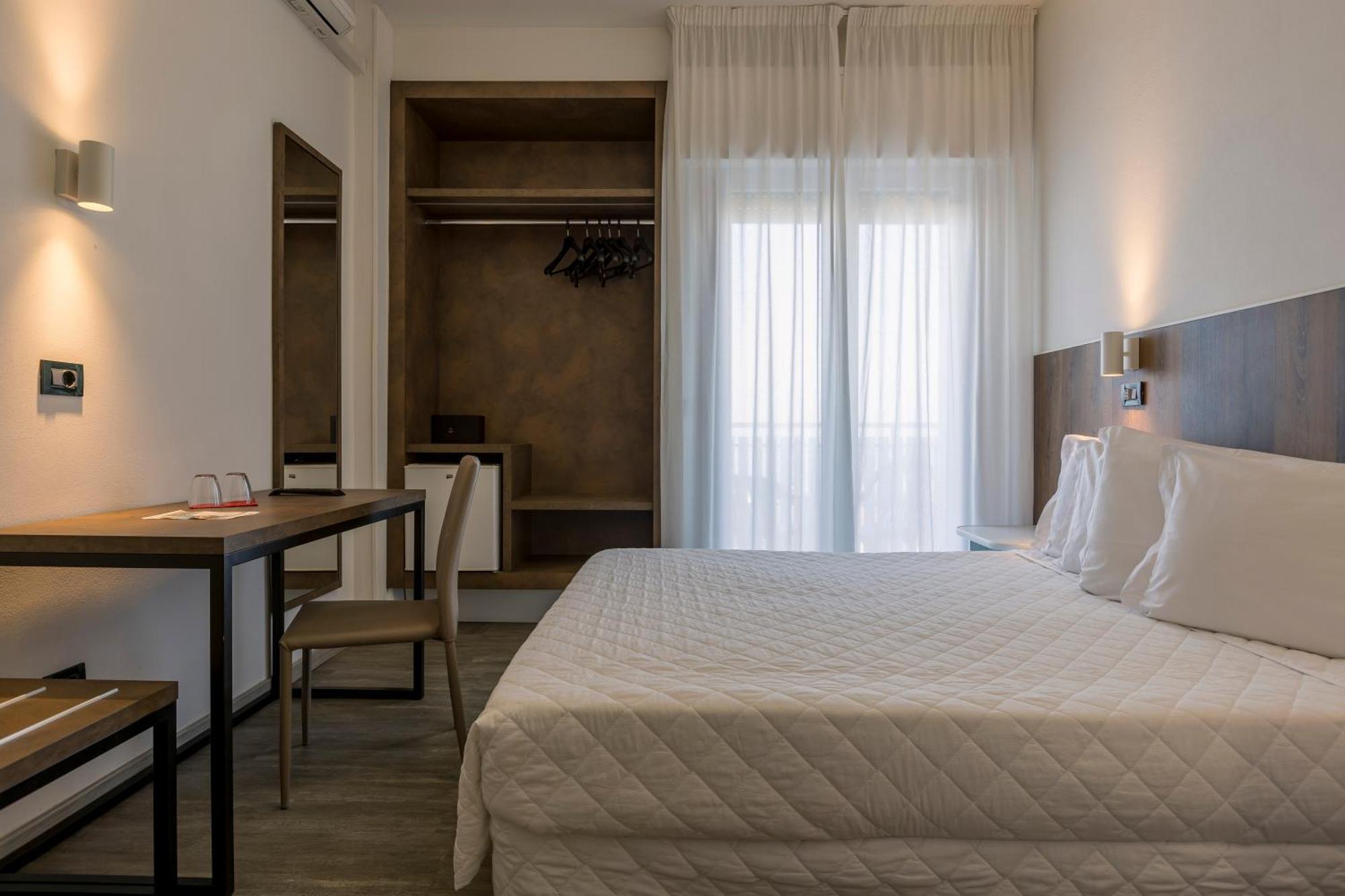 Deluxe Double Room Sea View
