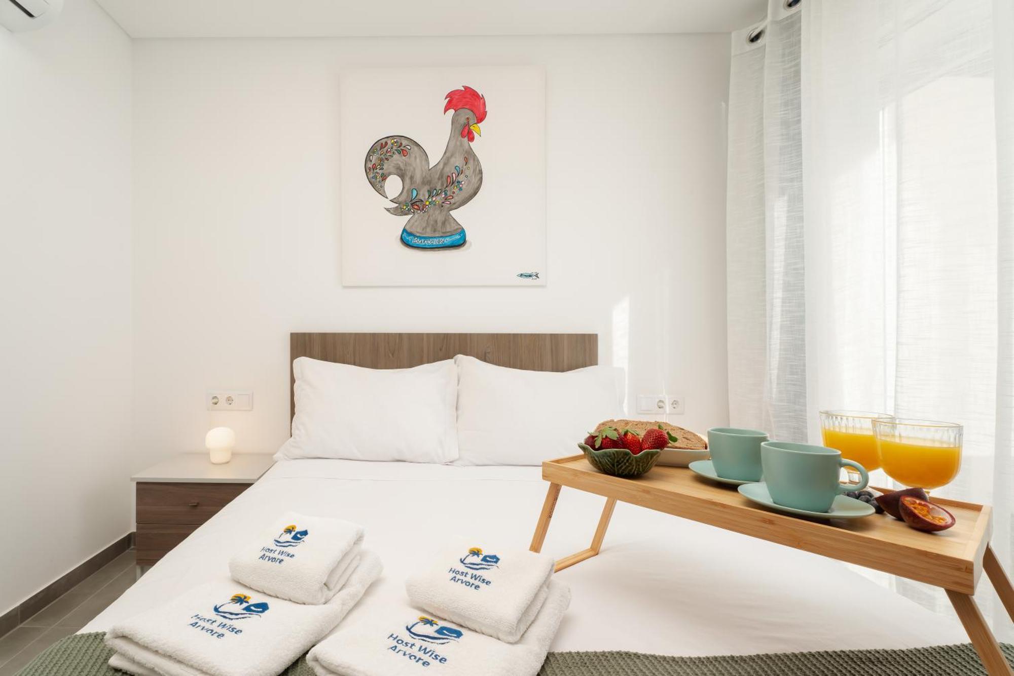 Deluxe Double Room with Balcony,1515057091:JPEG