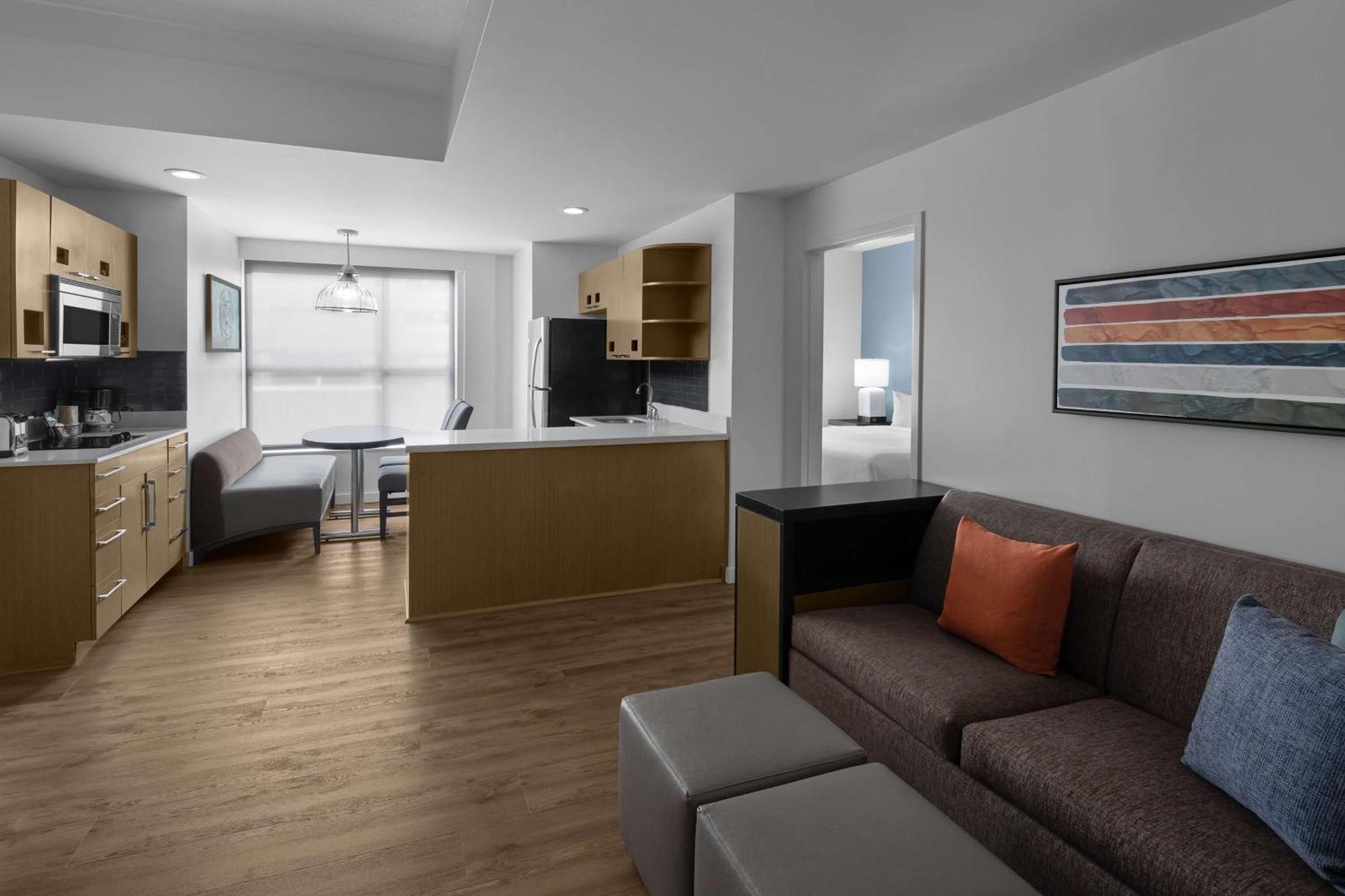 Two-Bedroom King Suite