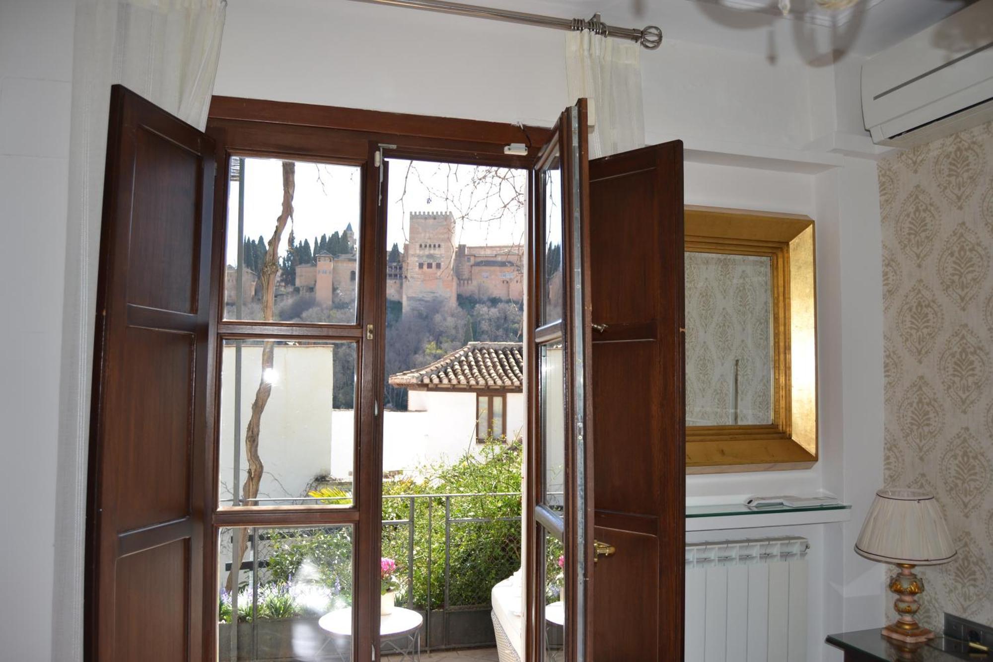 Double Room Alhambra View