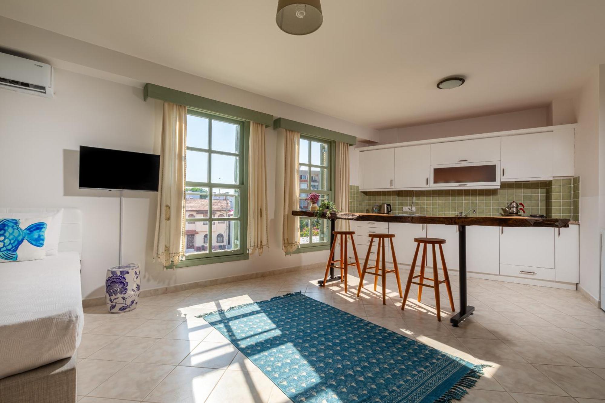 Standard Apartment,1505089156:JPEG