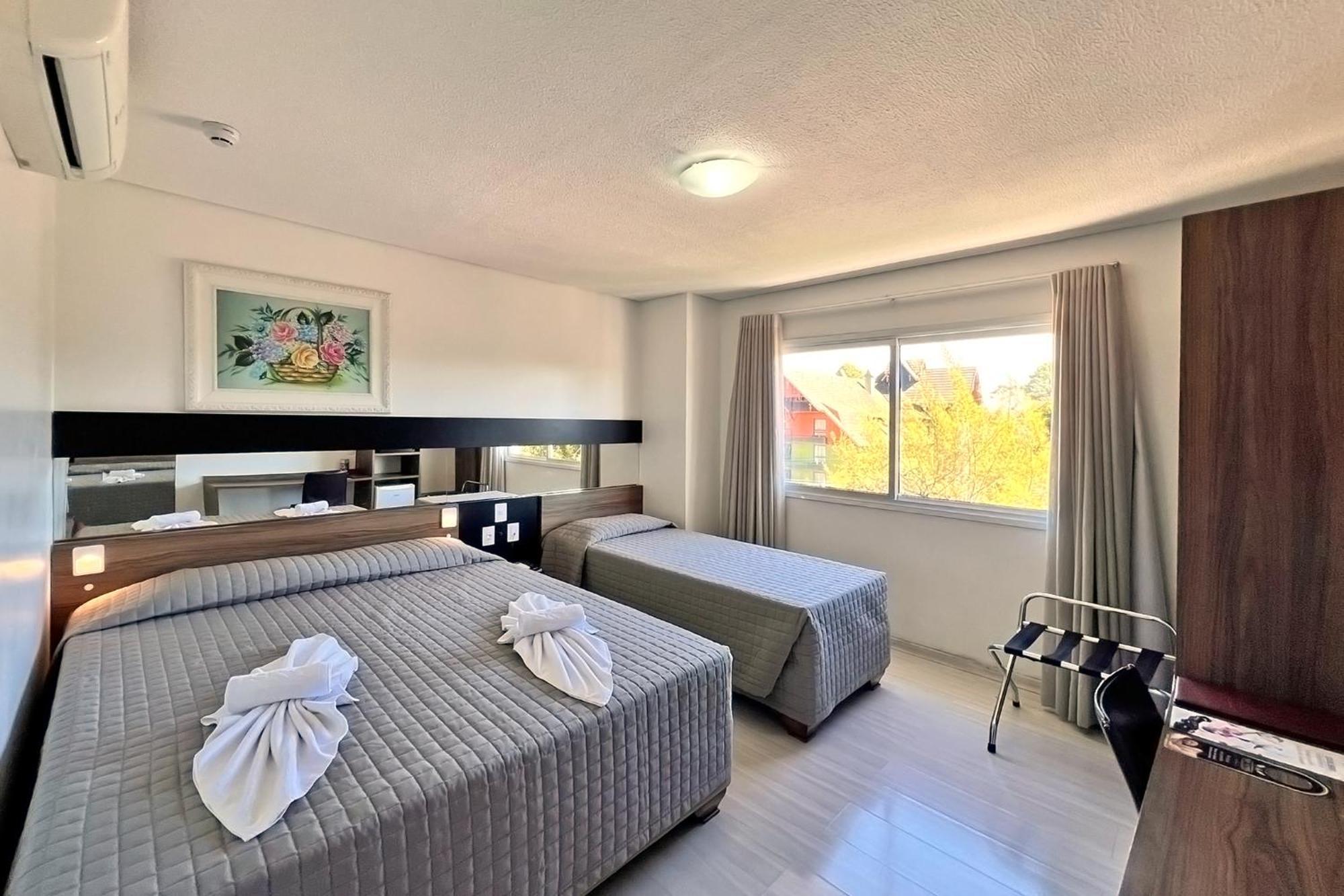 Deluxe Triple Room