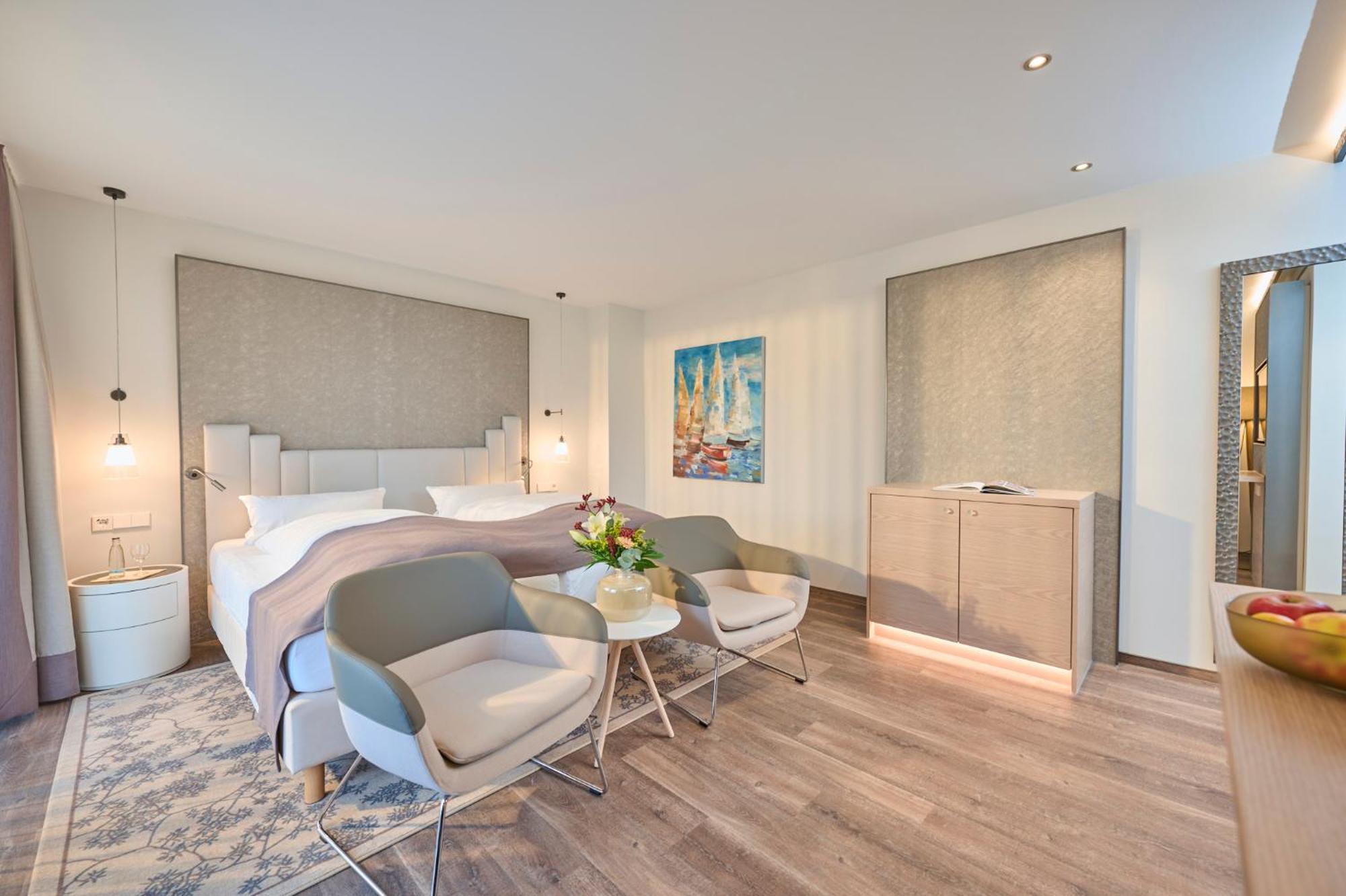 Superior Double Room,1487862049:JPEG