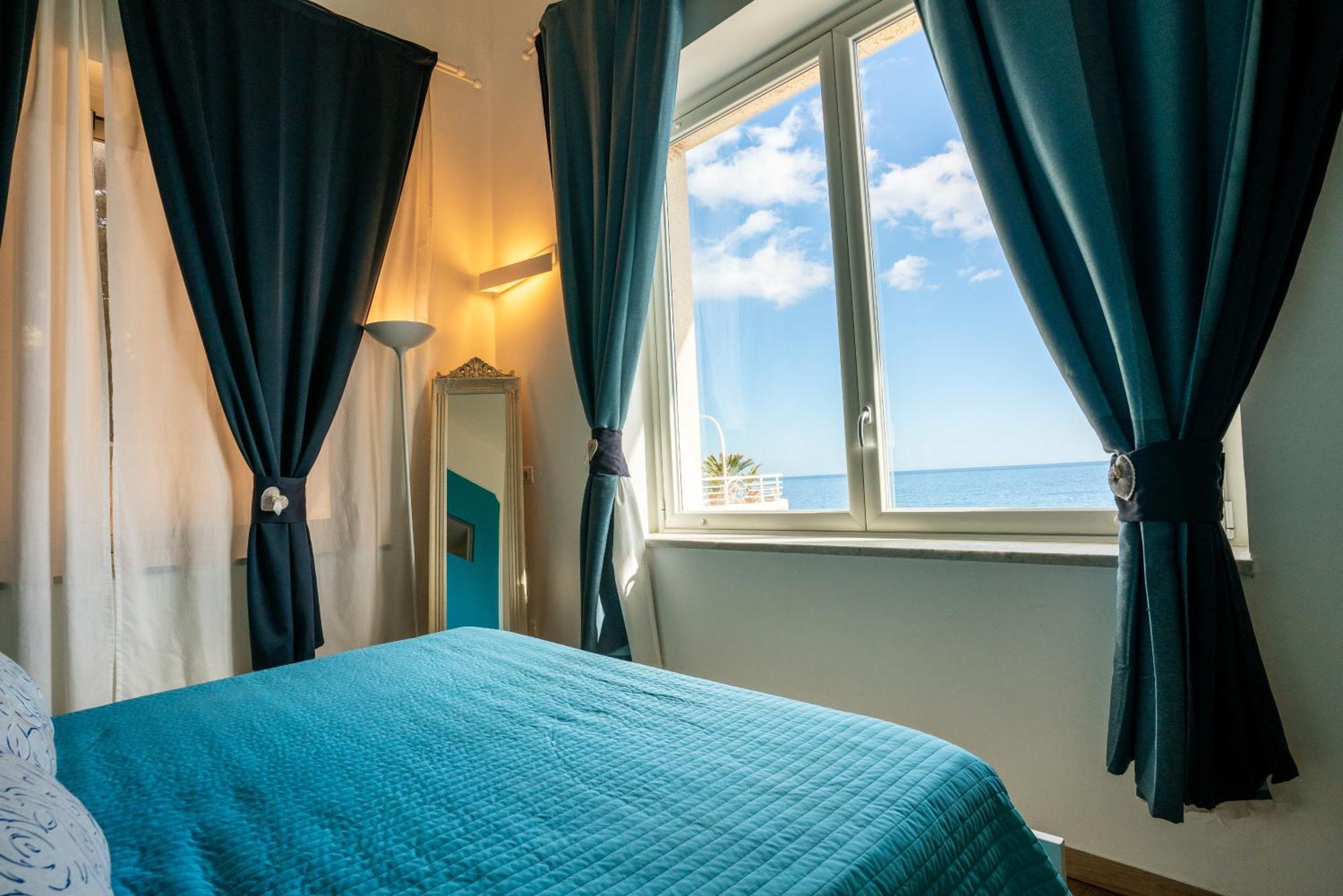 Deluxe Double Room Sea View