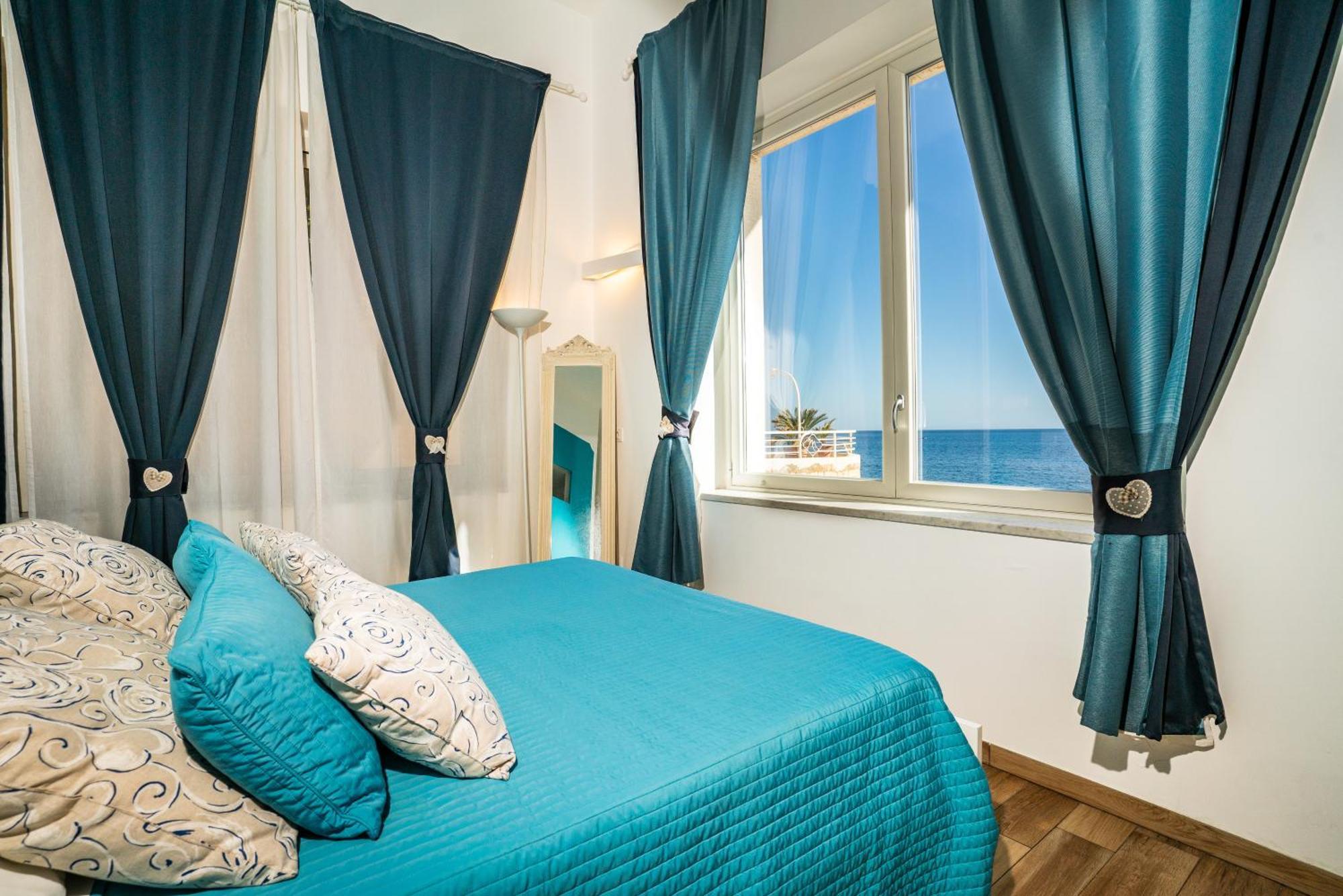 Deluxe Double Room Sea View