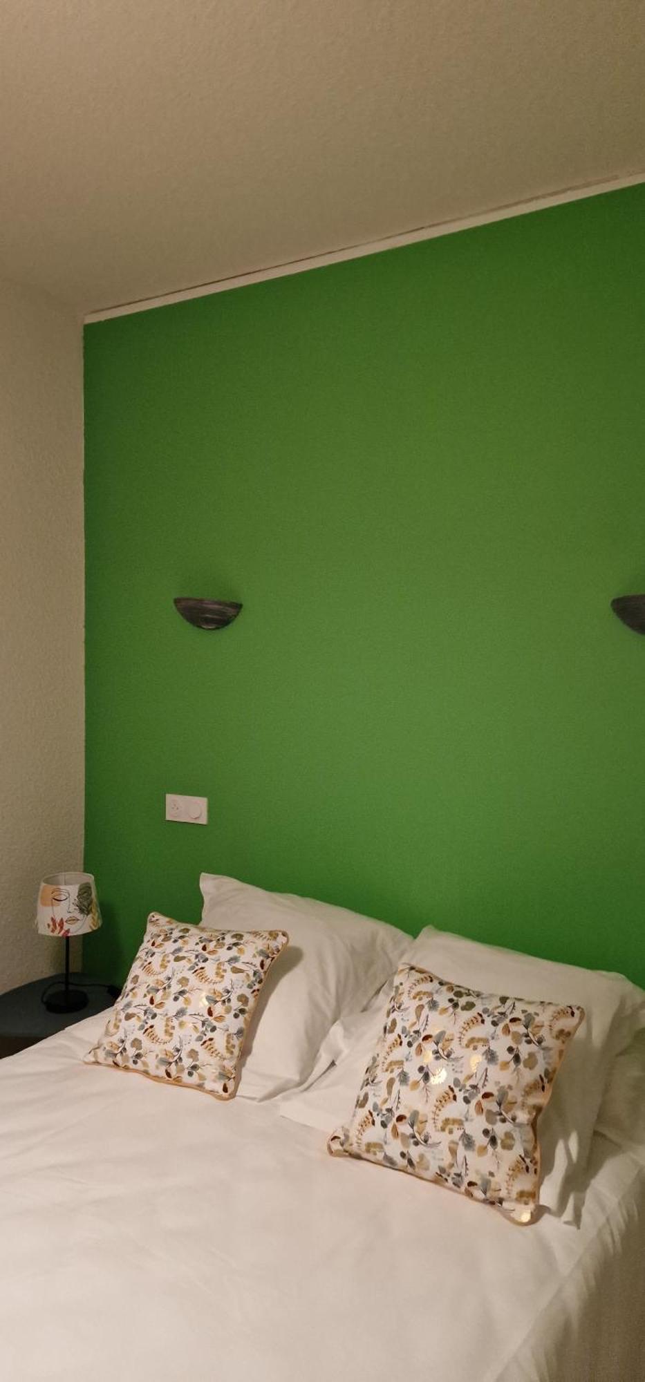 Double Room,1507372027:JPEG