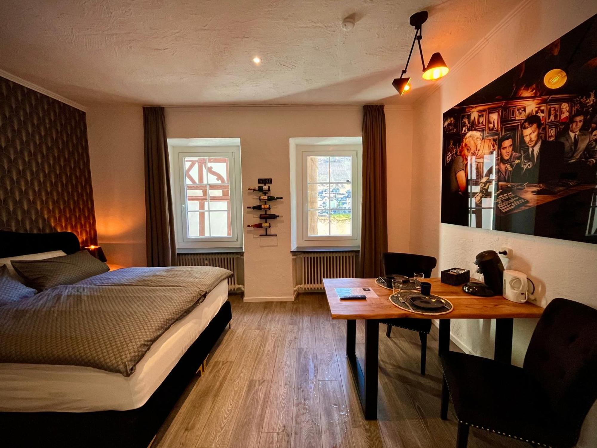 Double Room Private Bathroom