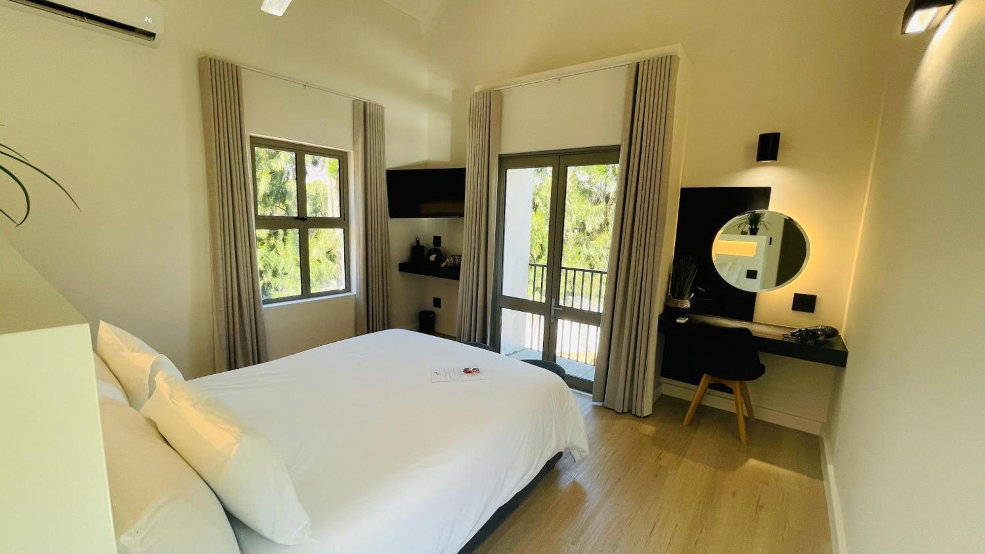Double Room Mountain View