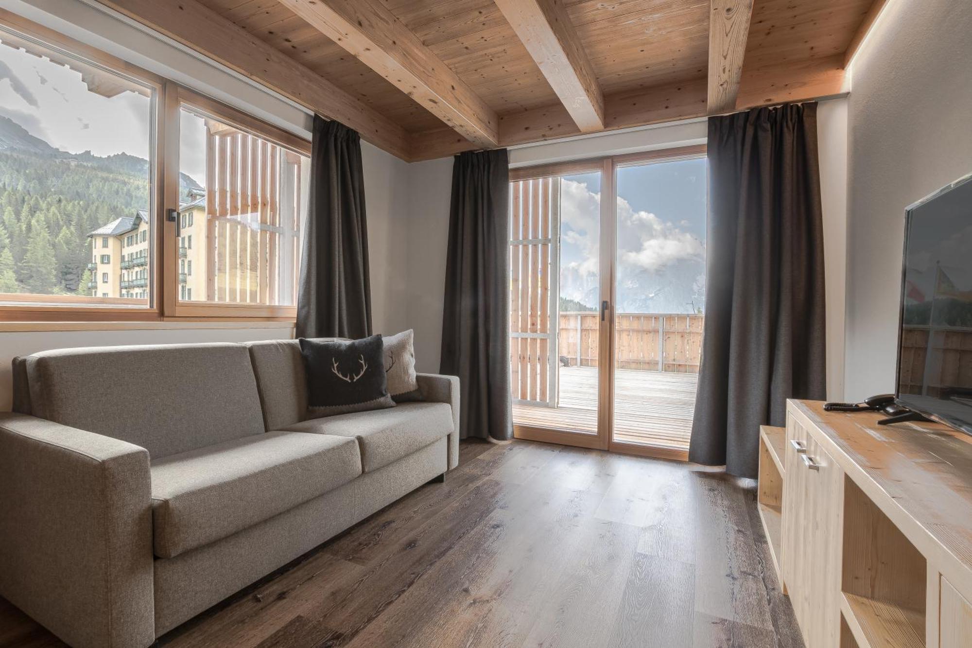 Apartment Lake View
