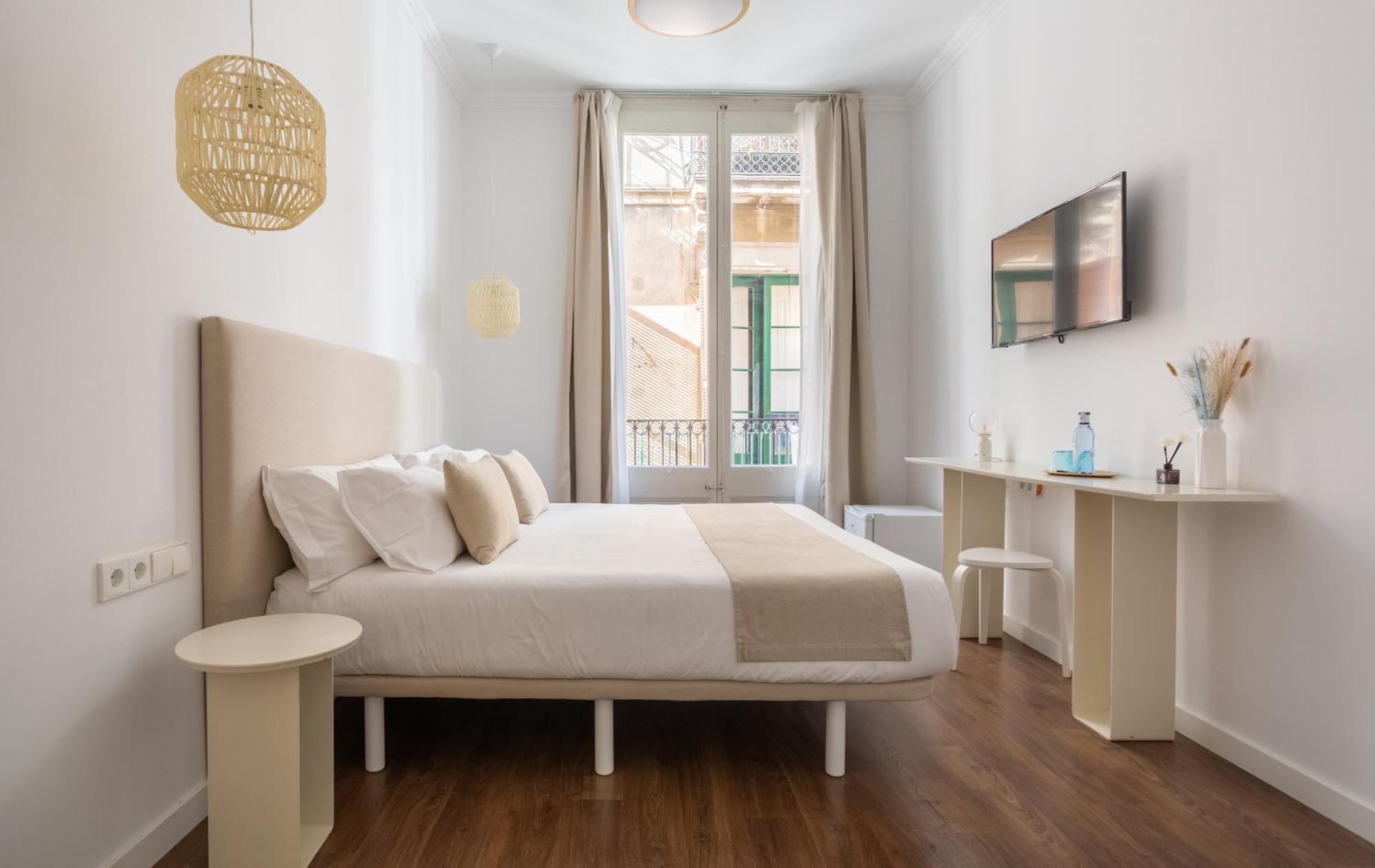 Deluxe Double Room Bath