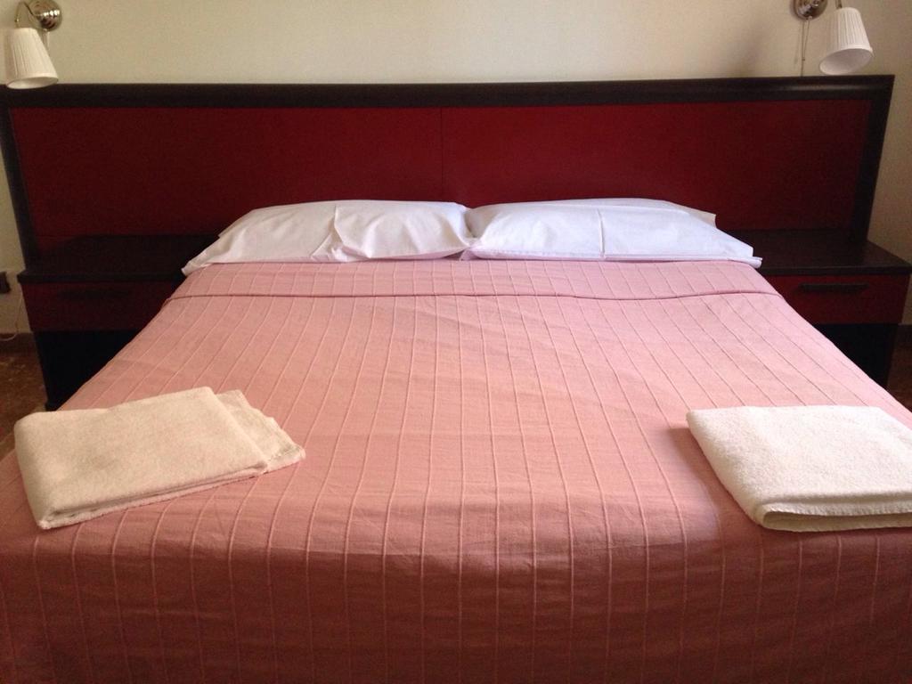 Double Room Private Bathroom