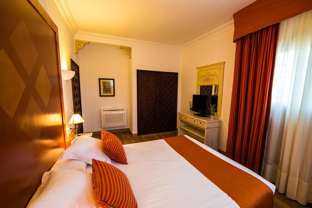 Junior Suite,150643258:JPEG