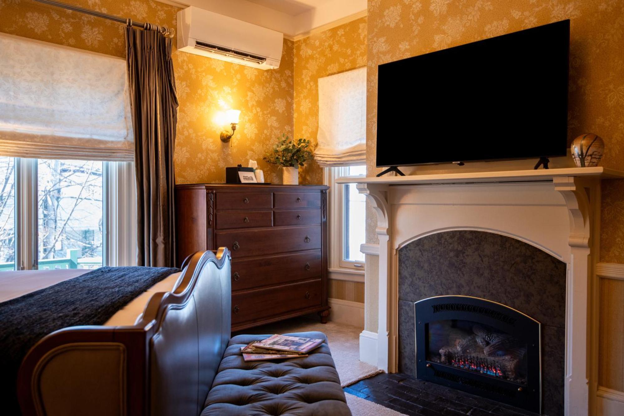 Room 2