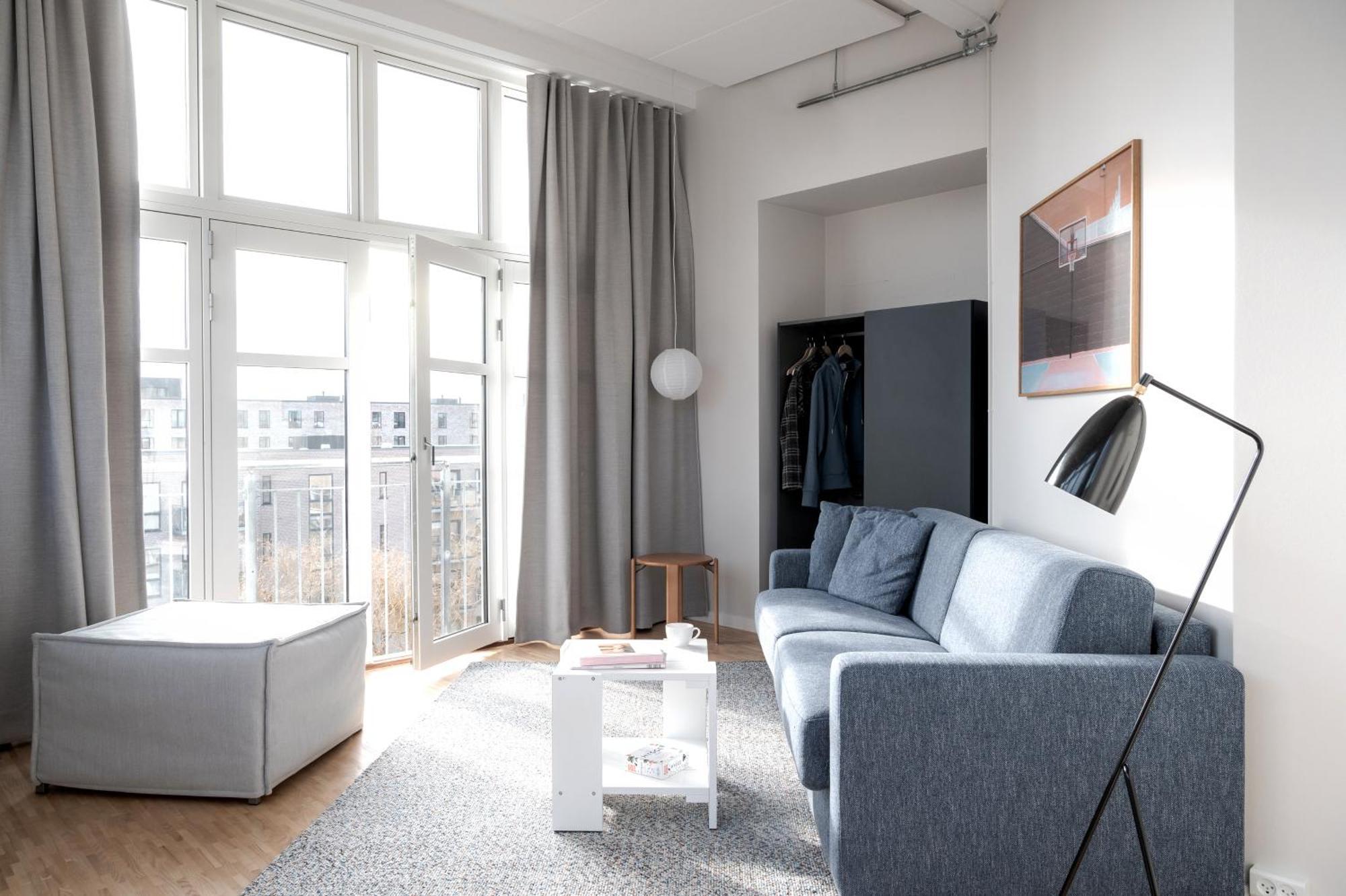 Two-Bedroom Apartment Sea View