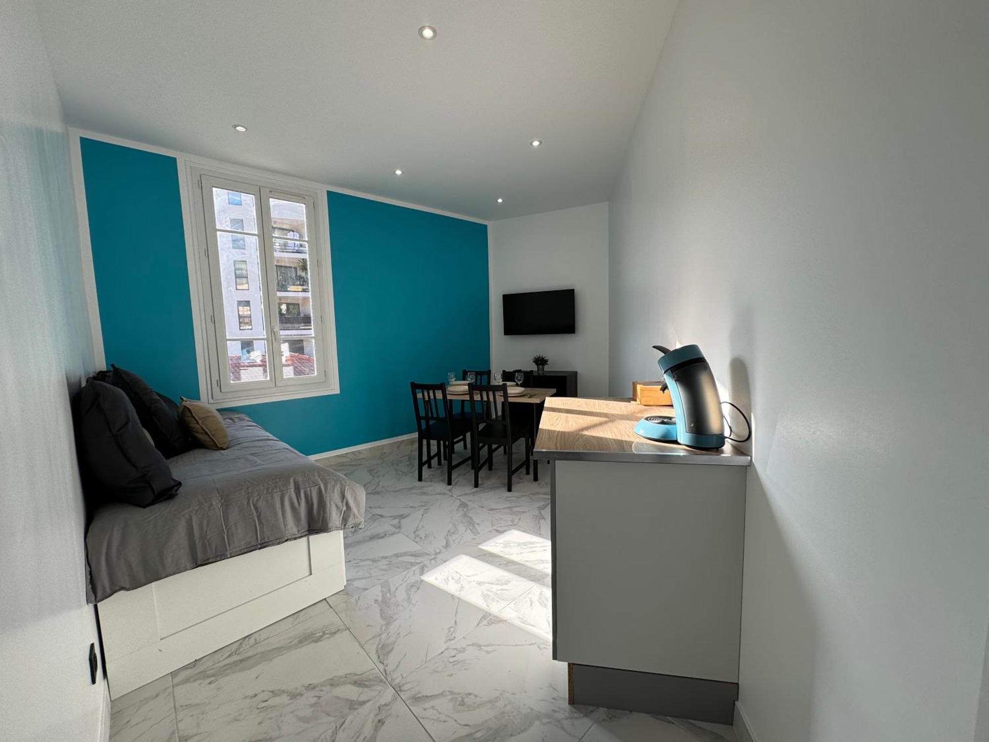 Superior Family Room
