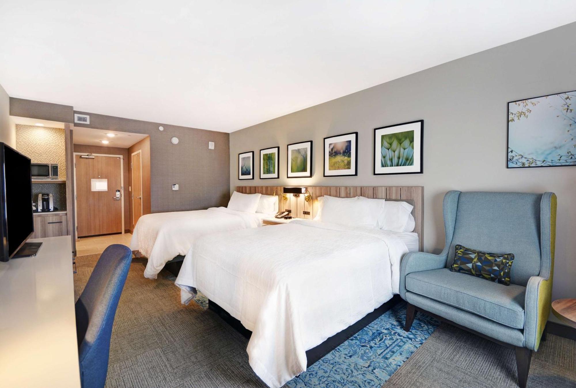 Queen Room Two Queen Beds