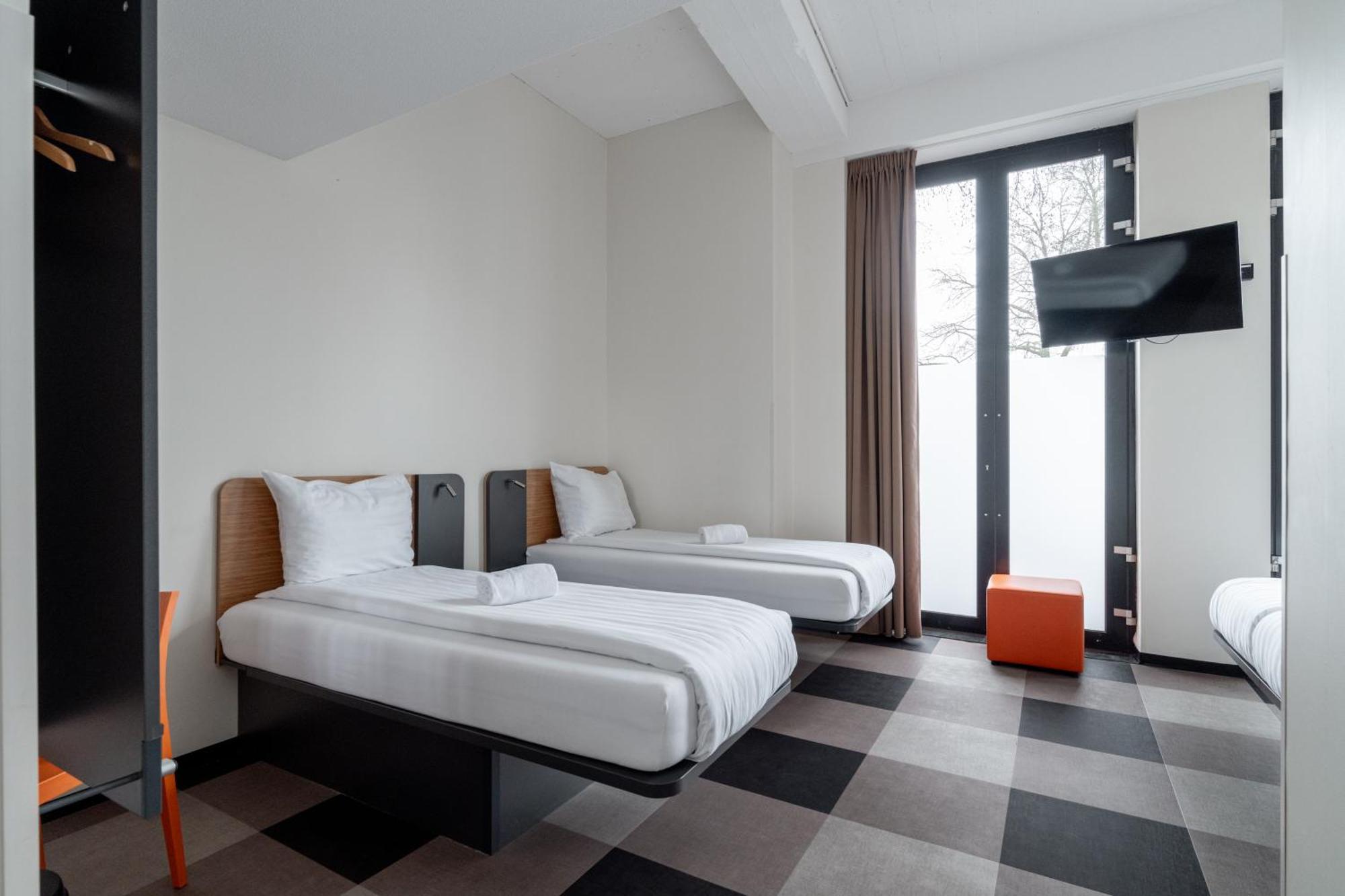 Quadruple Room Disability Access,1499490175:JPEG
