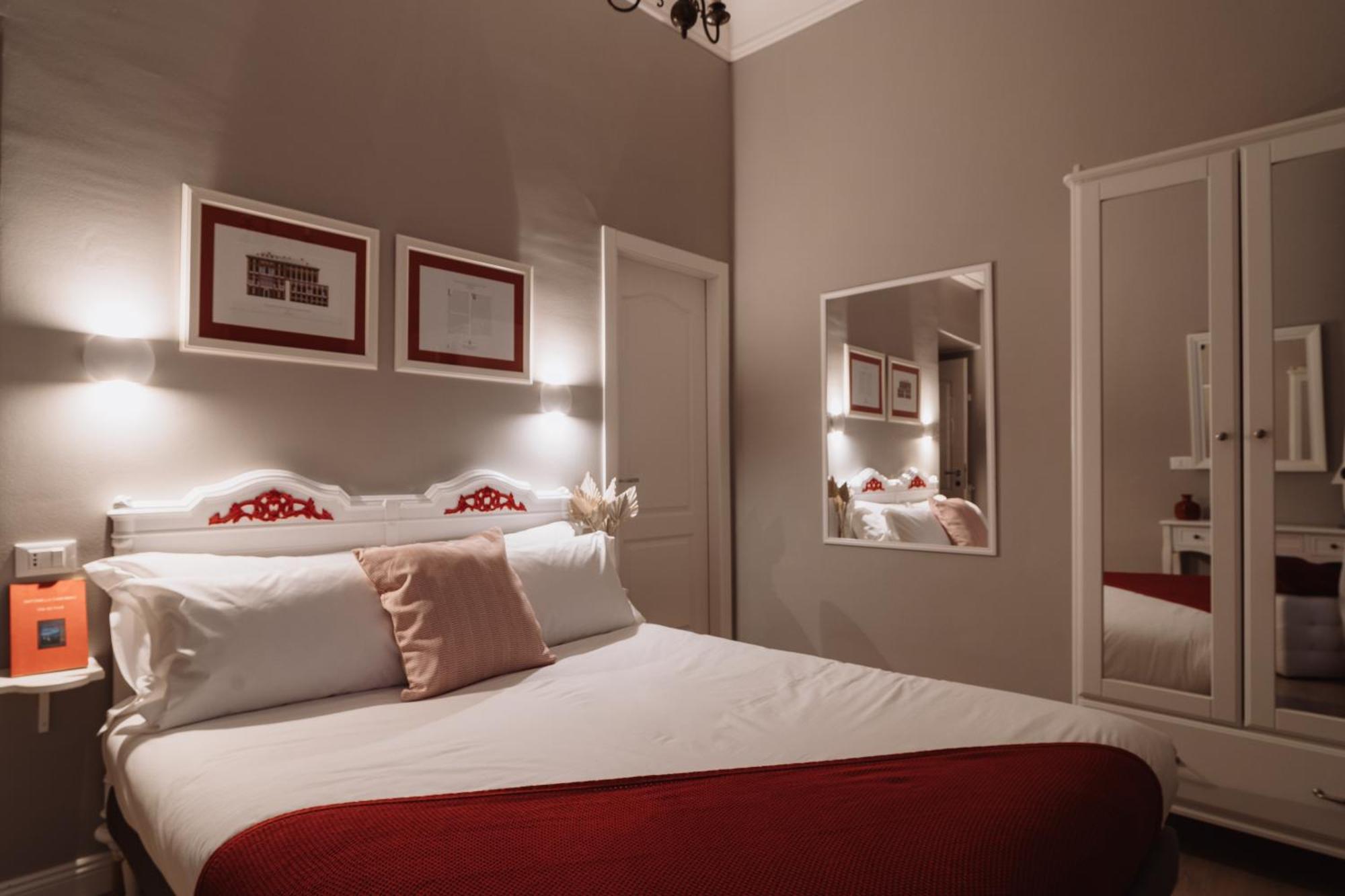 Double Room Private Bathroom