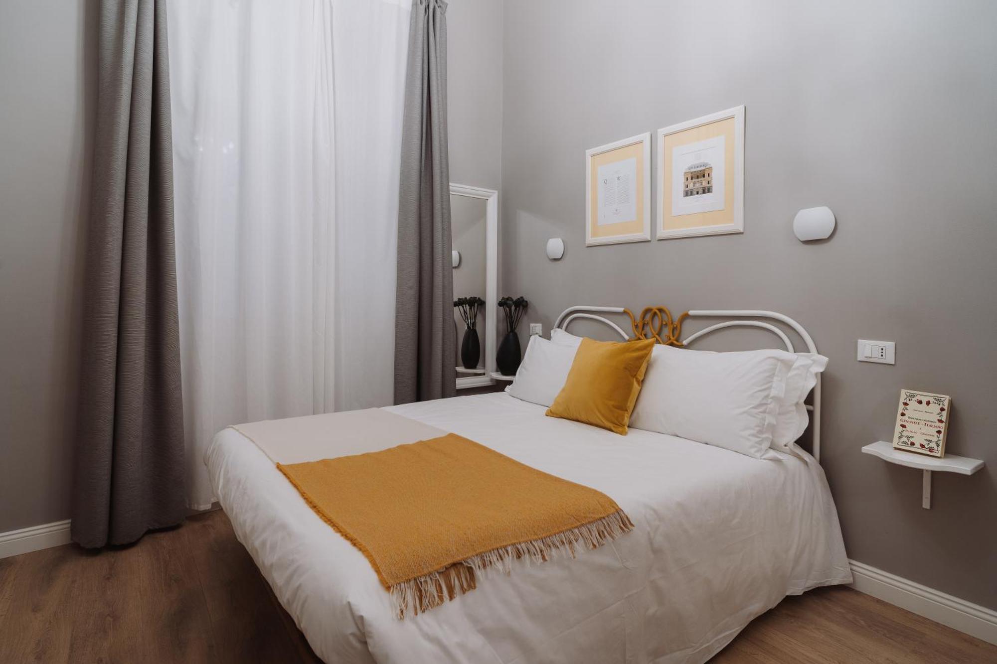 Double Room Private Bathroom