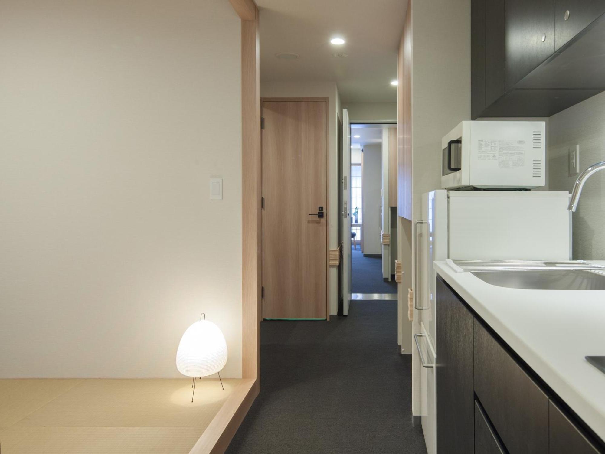 Connecting Japanese Apartment