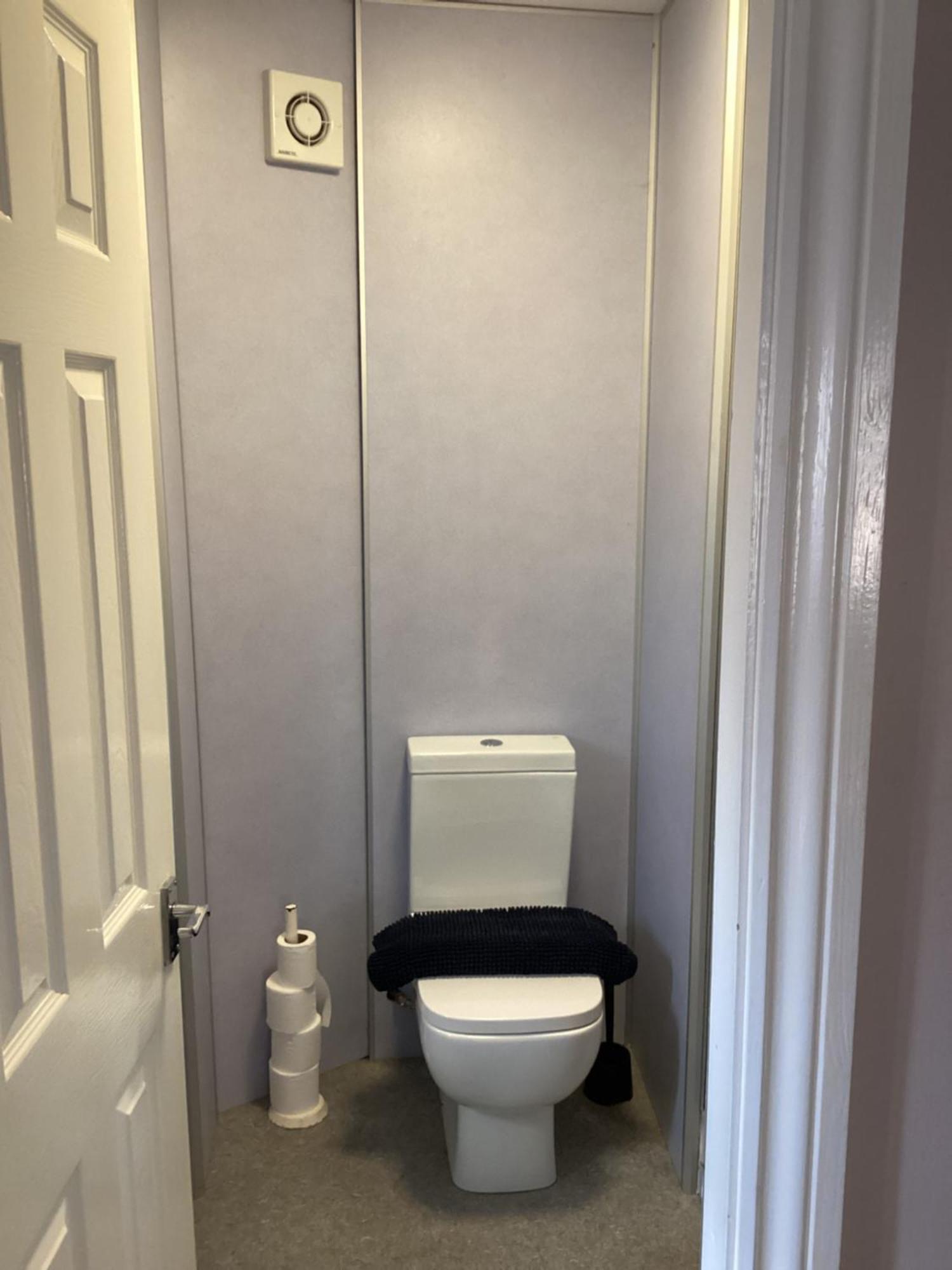 Standard Single Room Shower,1516368277:JPEG