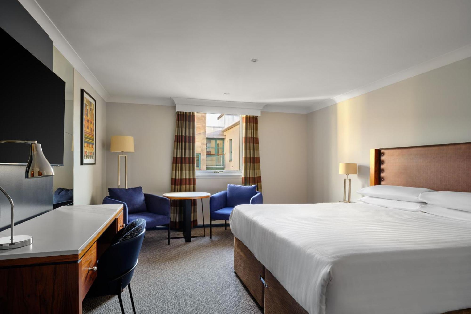 Superior King Room,1516375873:JPEG