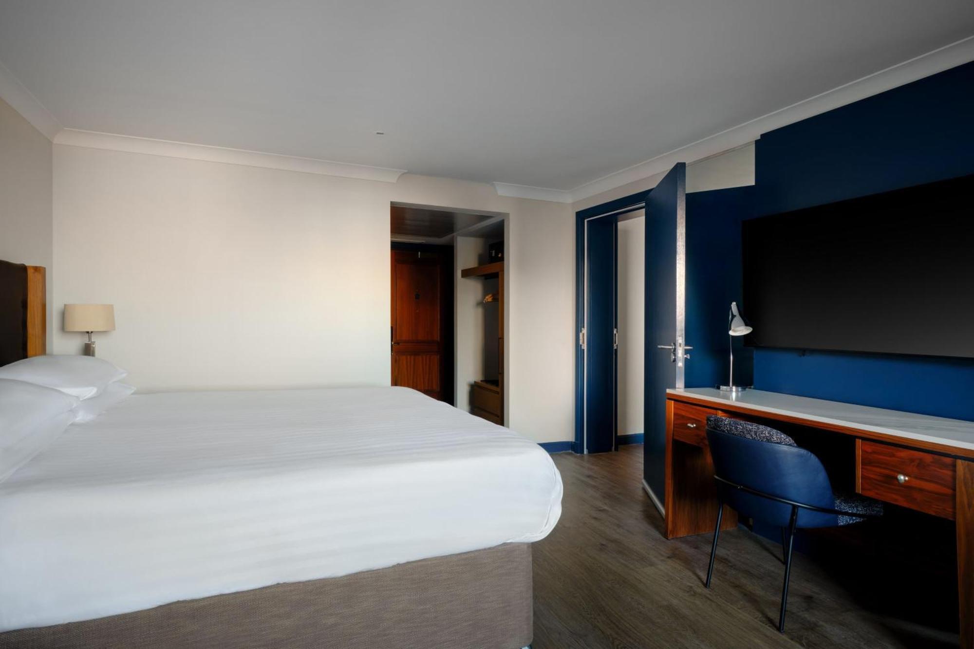 Club King Room Executive Lounge Access,1516375780:JPEG