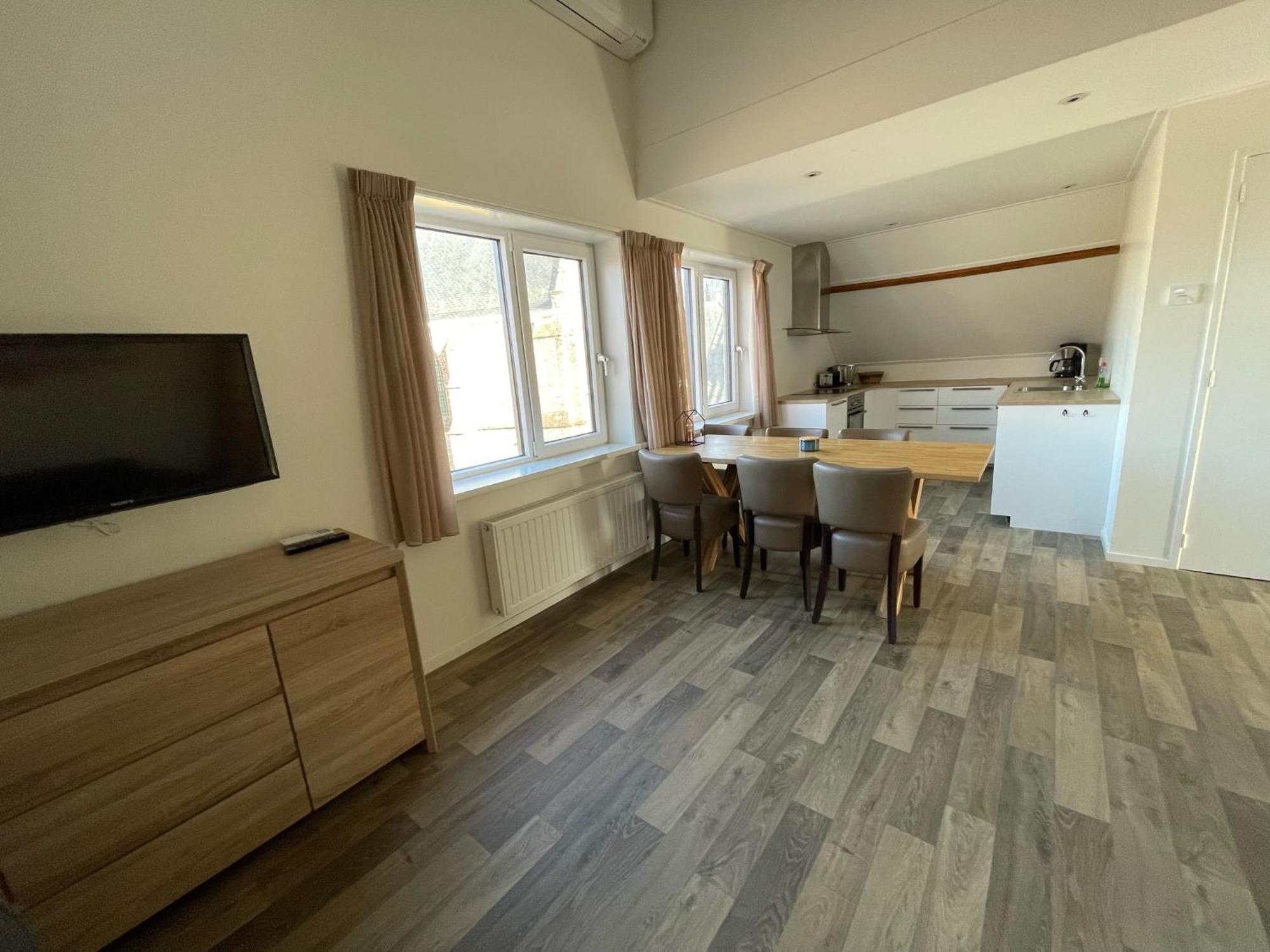 Apartment Split Level