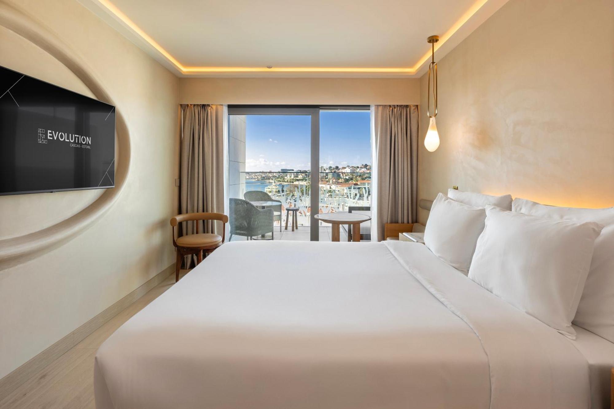 Double or Twin Room Bay View