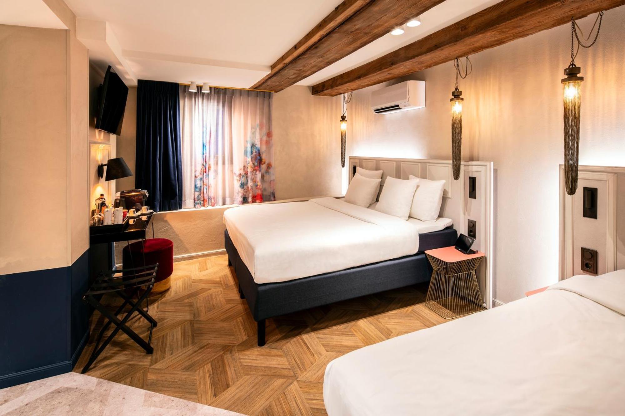 Basement Triple Room
