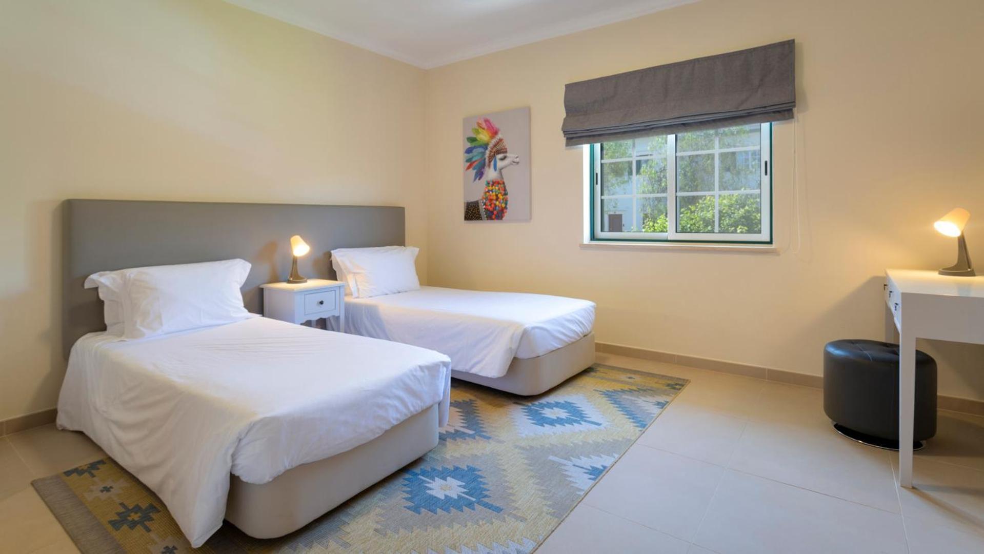 Superior Two-Bedroom Townhouse Pool