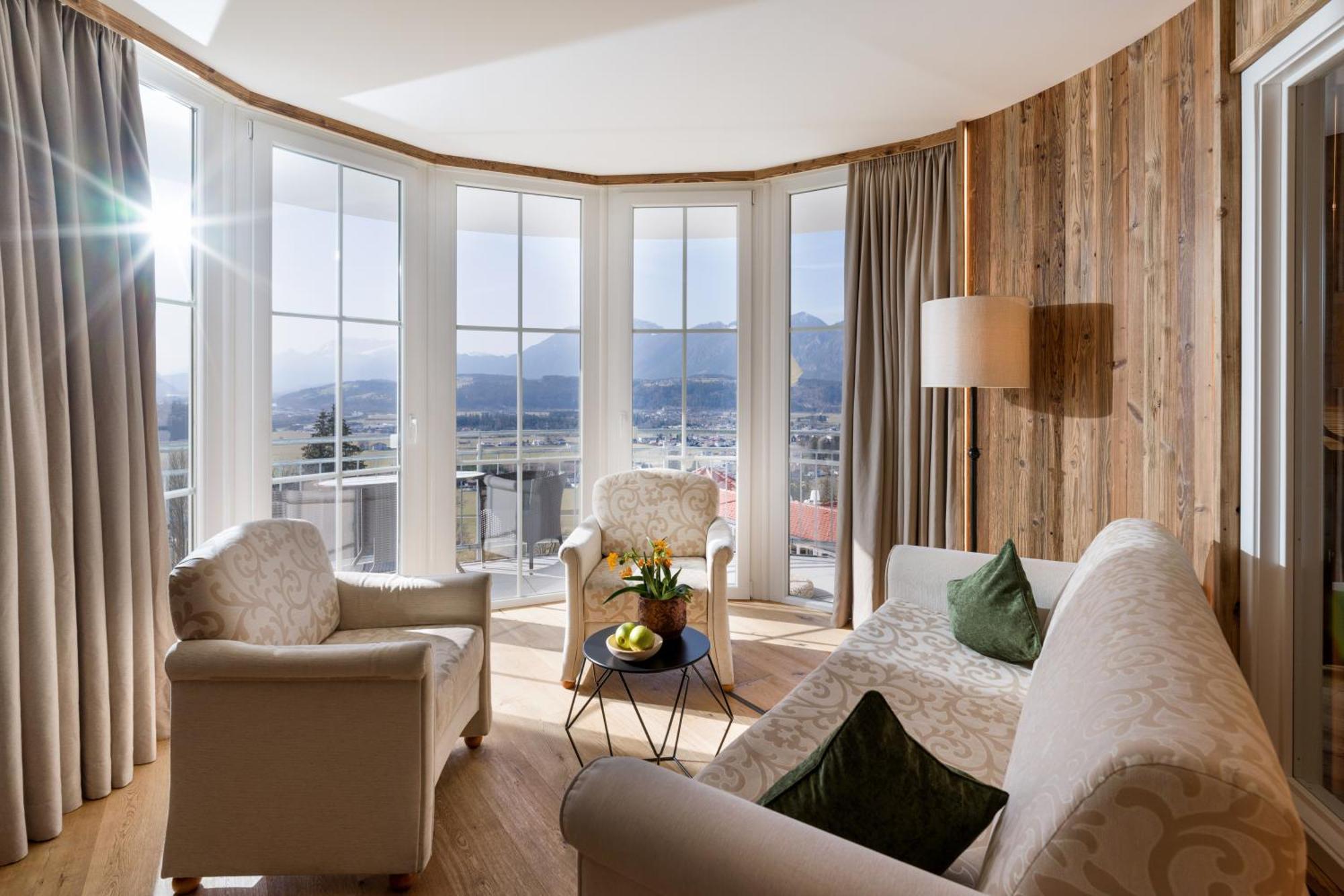 Suite Mountain View,1516423807:JPEG