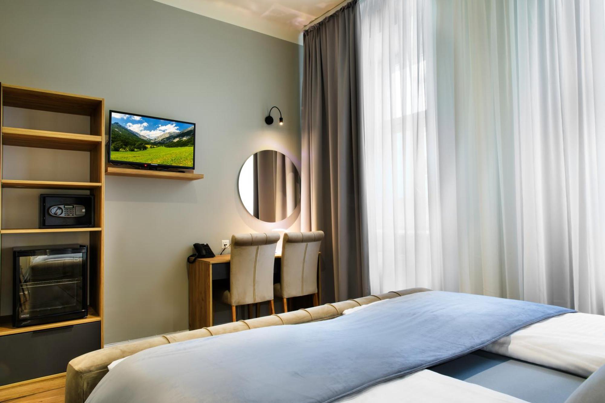 Superior Double Room,1623644273:JPEG