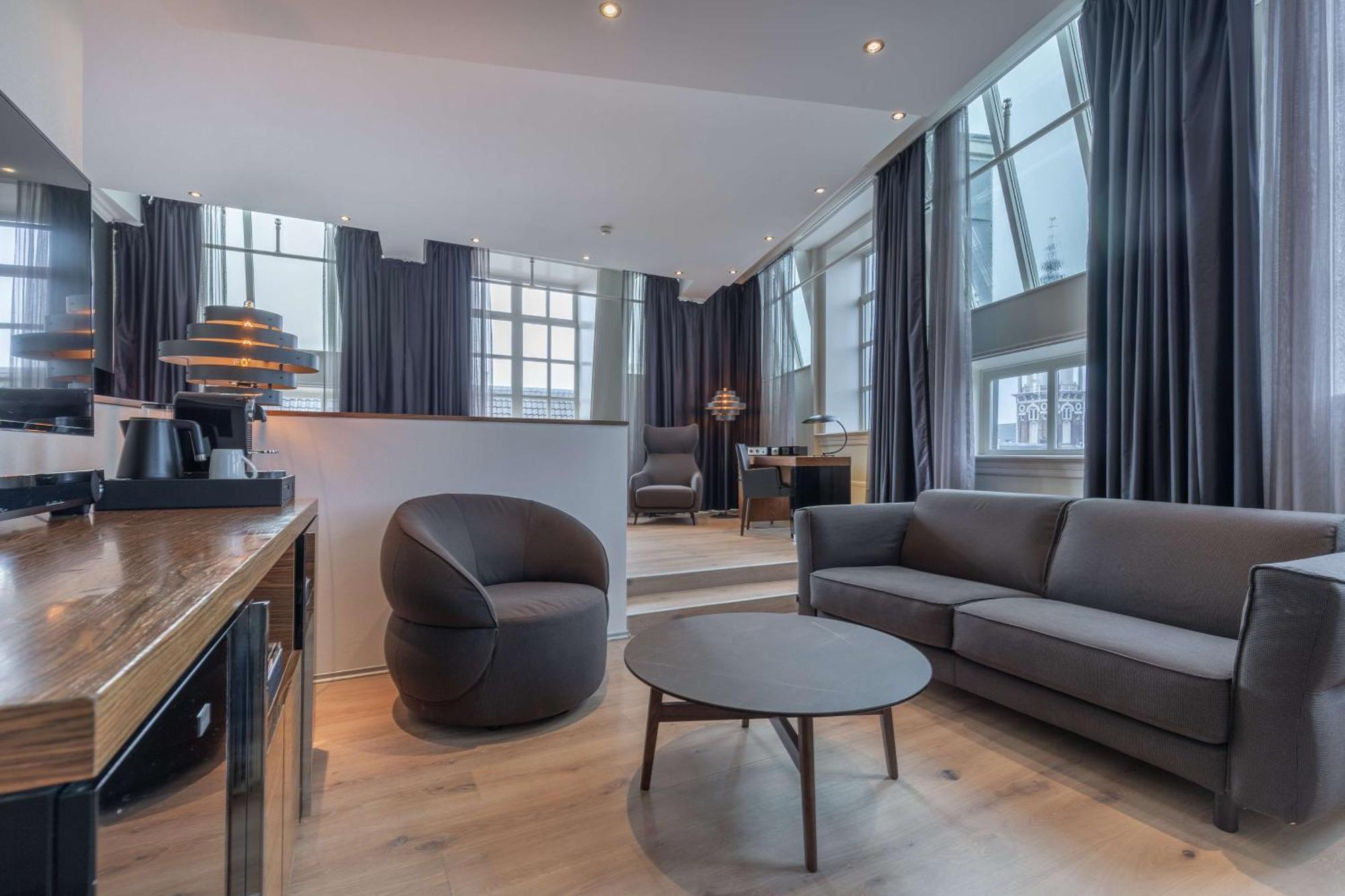 New Amsterdam Suite with Canal View,1259560294:JPEG