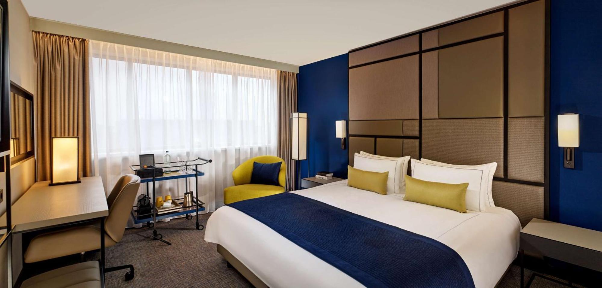 Executive King Room