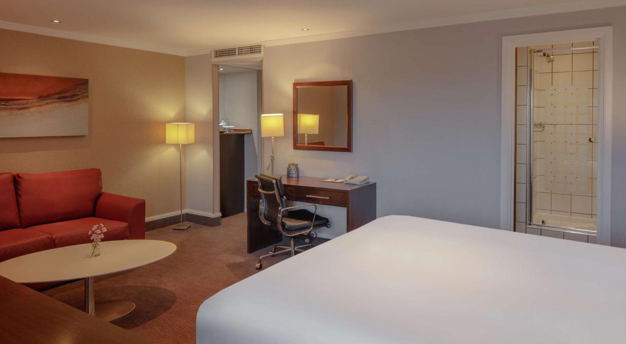 Deluxe King Room,1516444432:JPEG