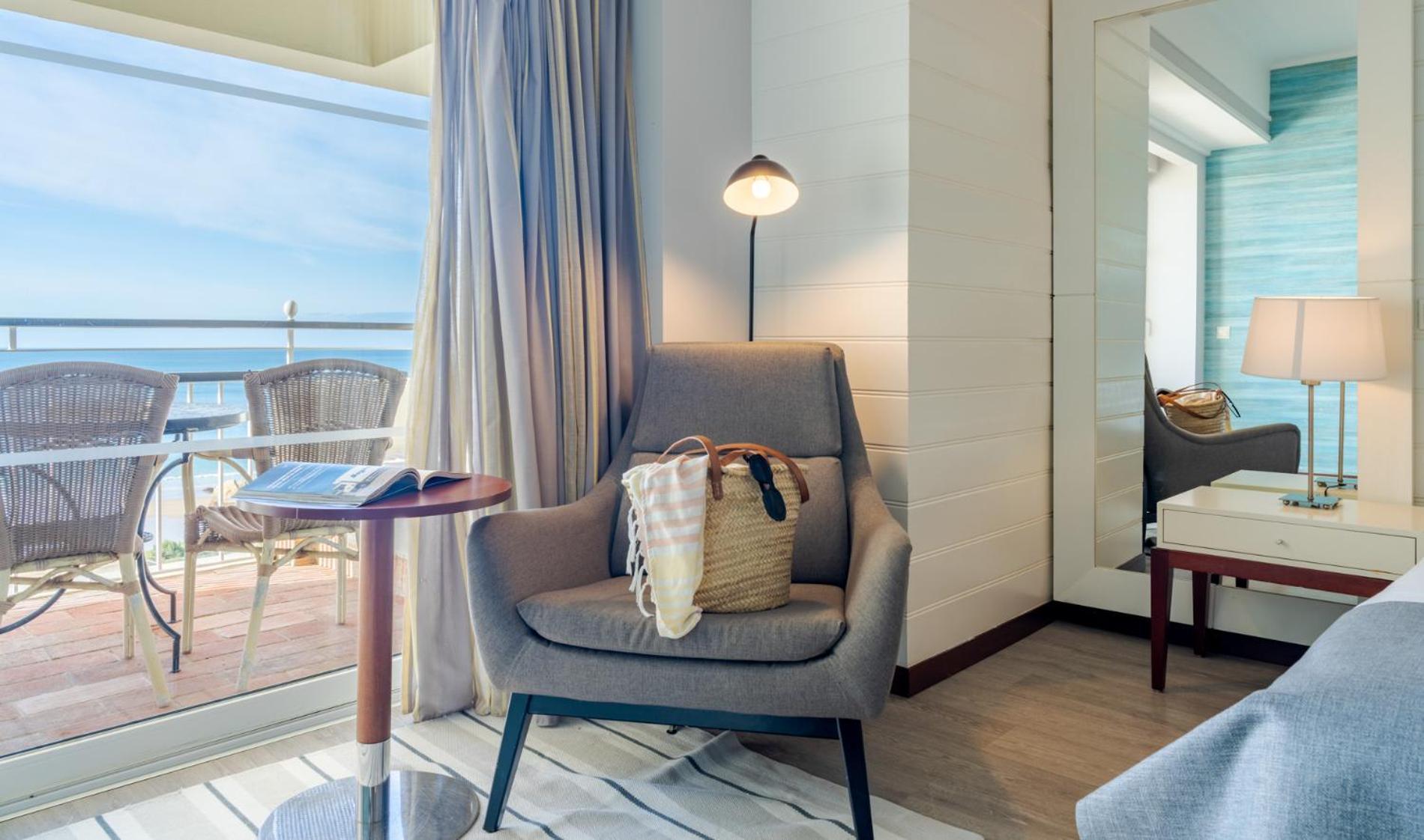 Superior Double or Twin Room Sea View