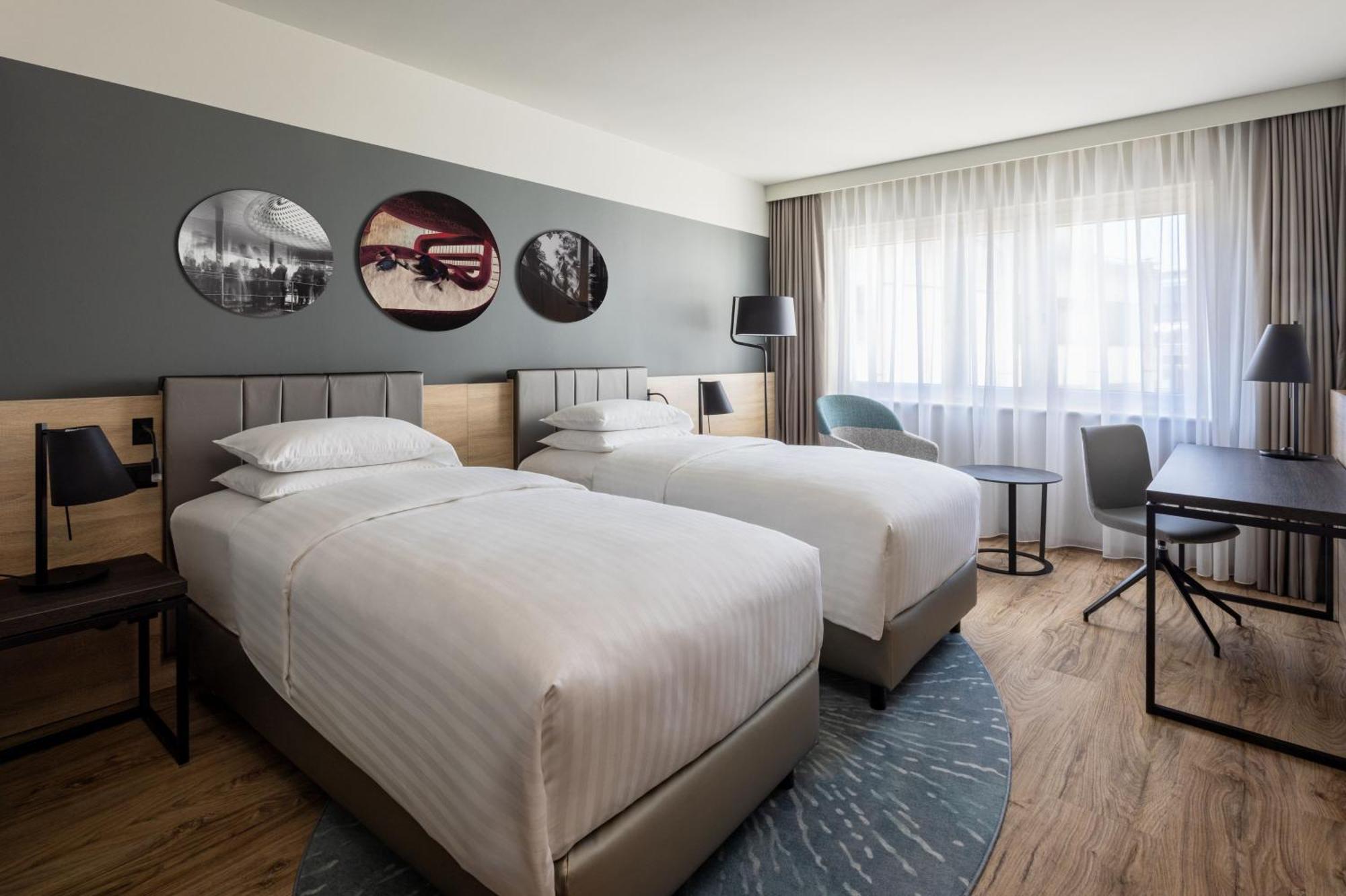 Deluxe Twin Room,1359115388:JPEG