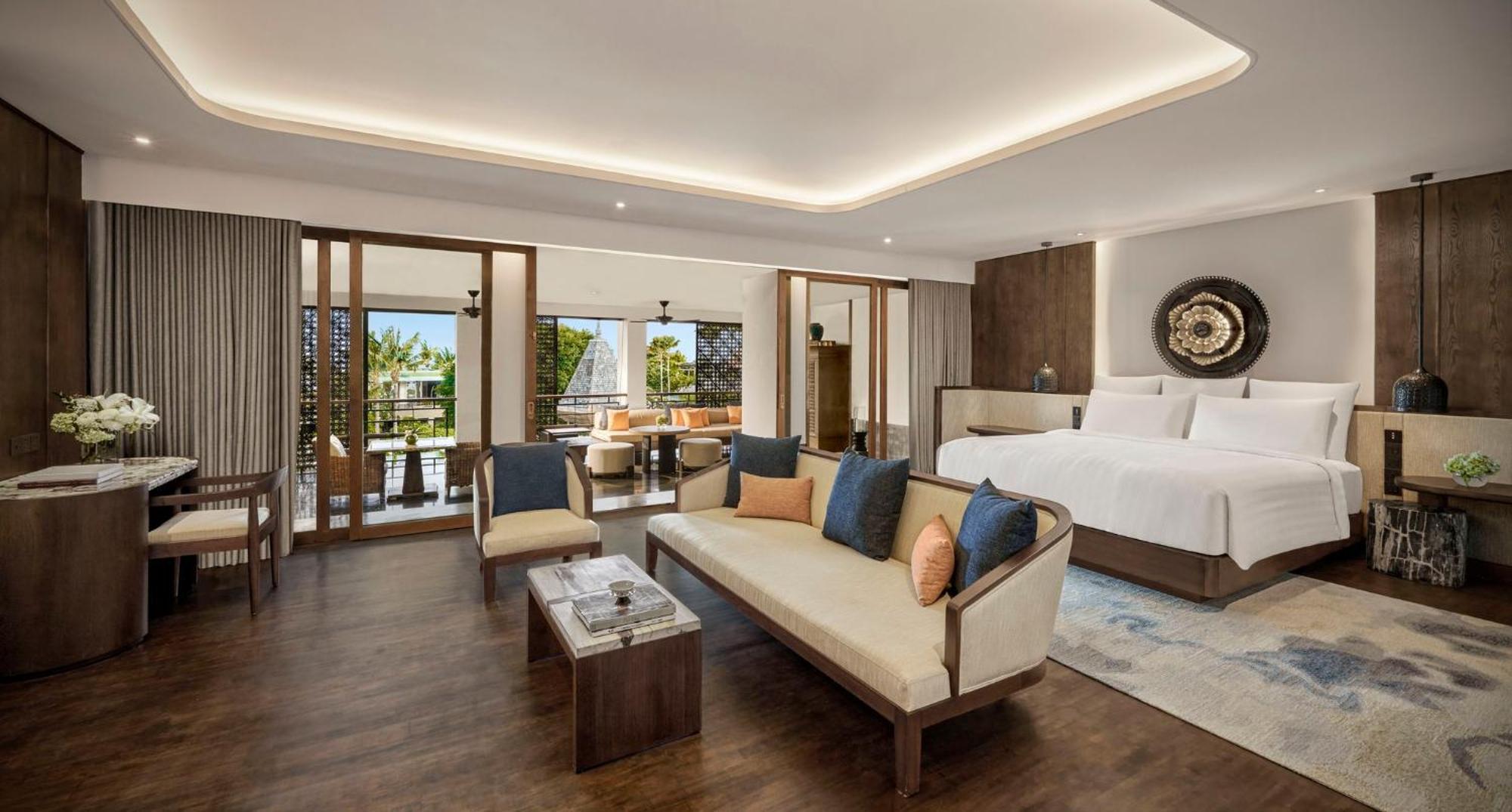 One-Bedroom King Suite Garden View