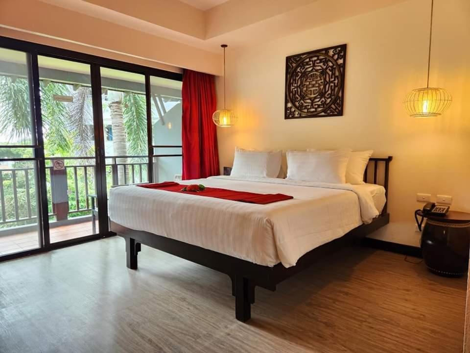 Standard Double or Twin Room Garden View