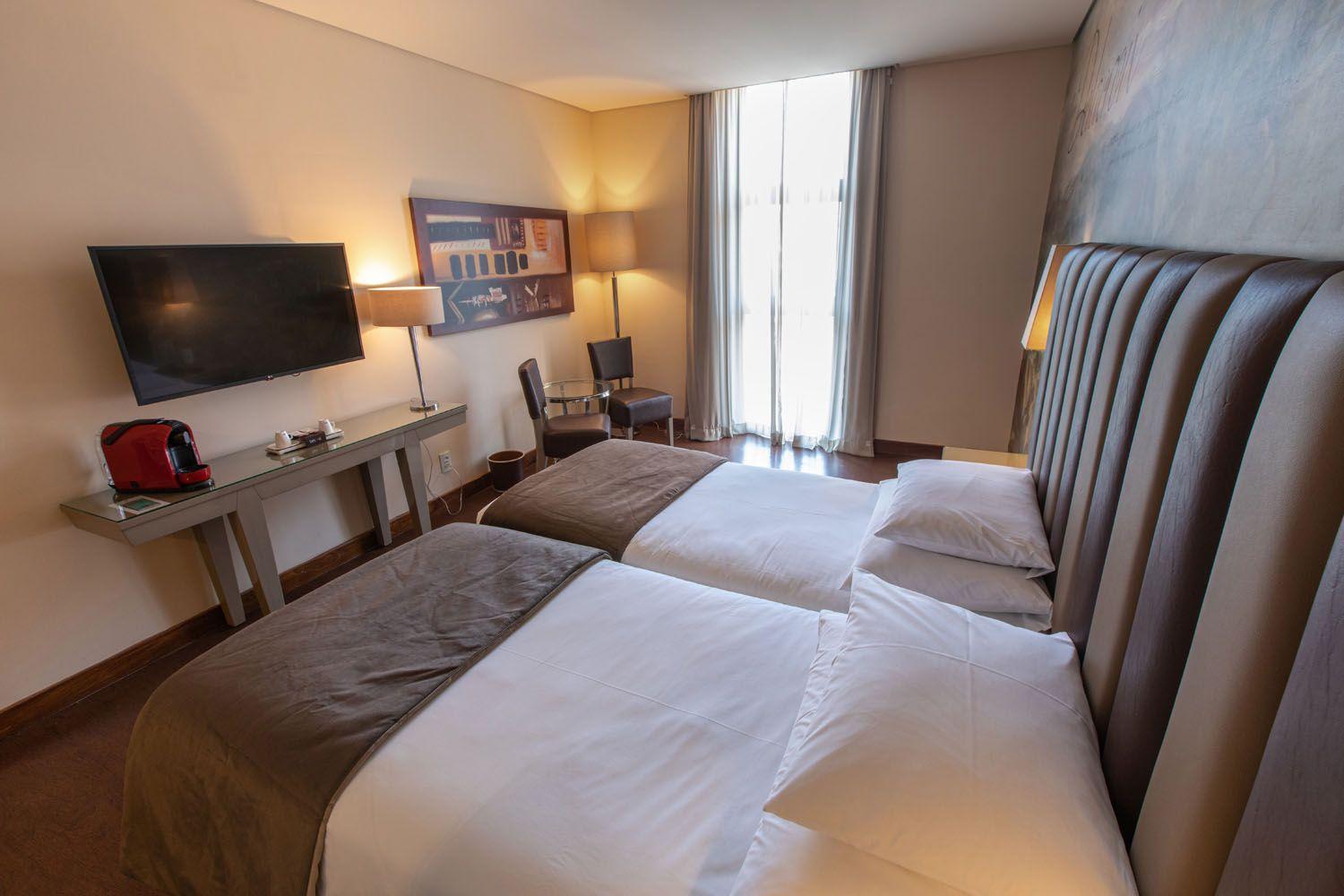 Executive Apartment**