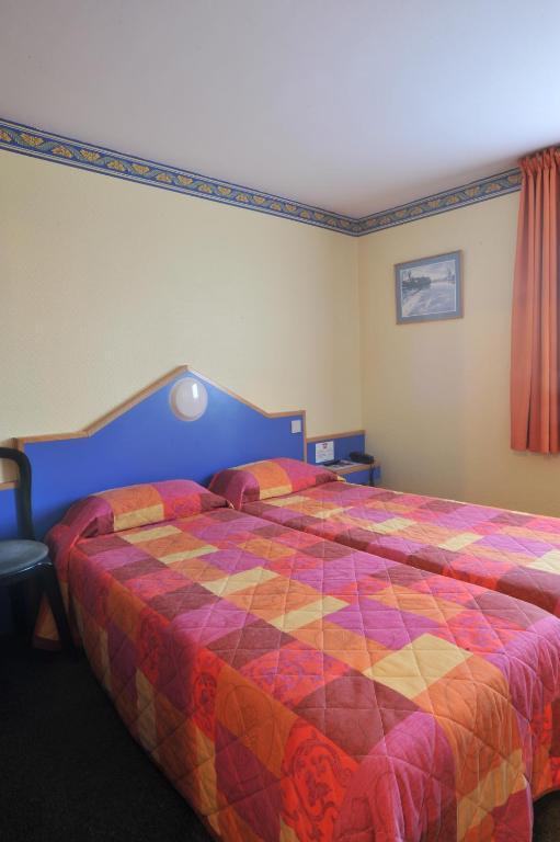 Twin Room,12029489:JPEG