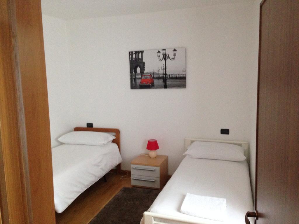 Two-Bedroom Apartment Balcony,154188463:JPEG