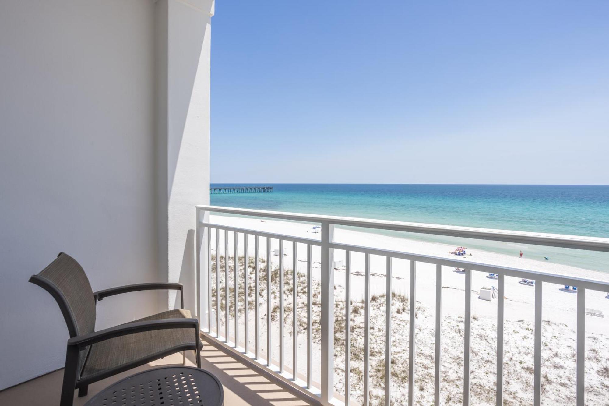 2 Queen Gulf Front with Balcony,1397542967:JPEG